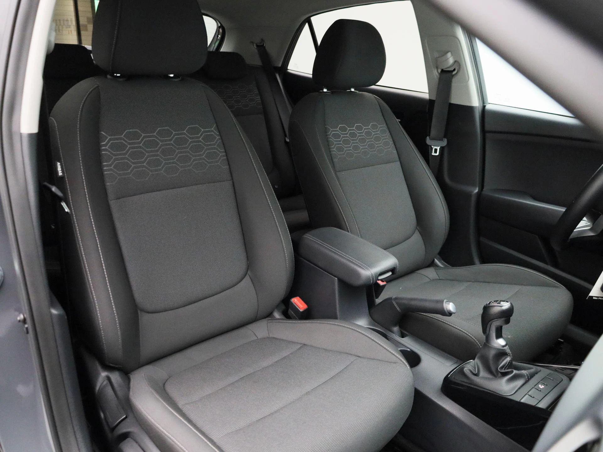 Kia-Rio-image-32