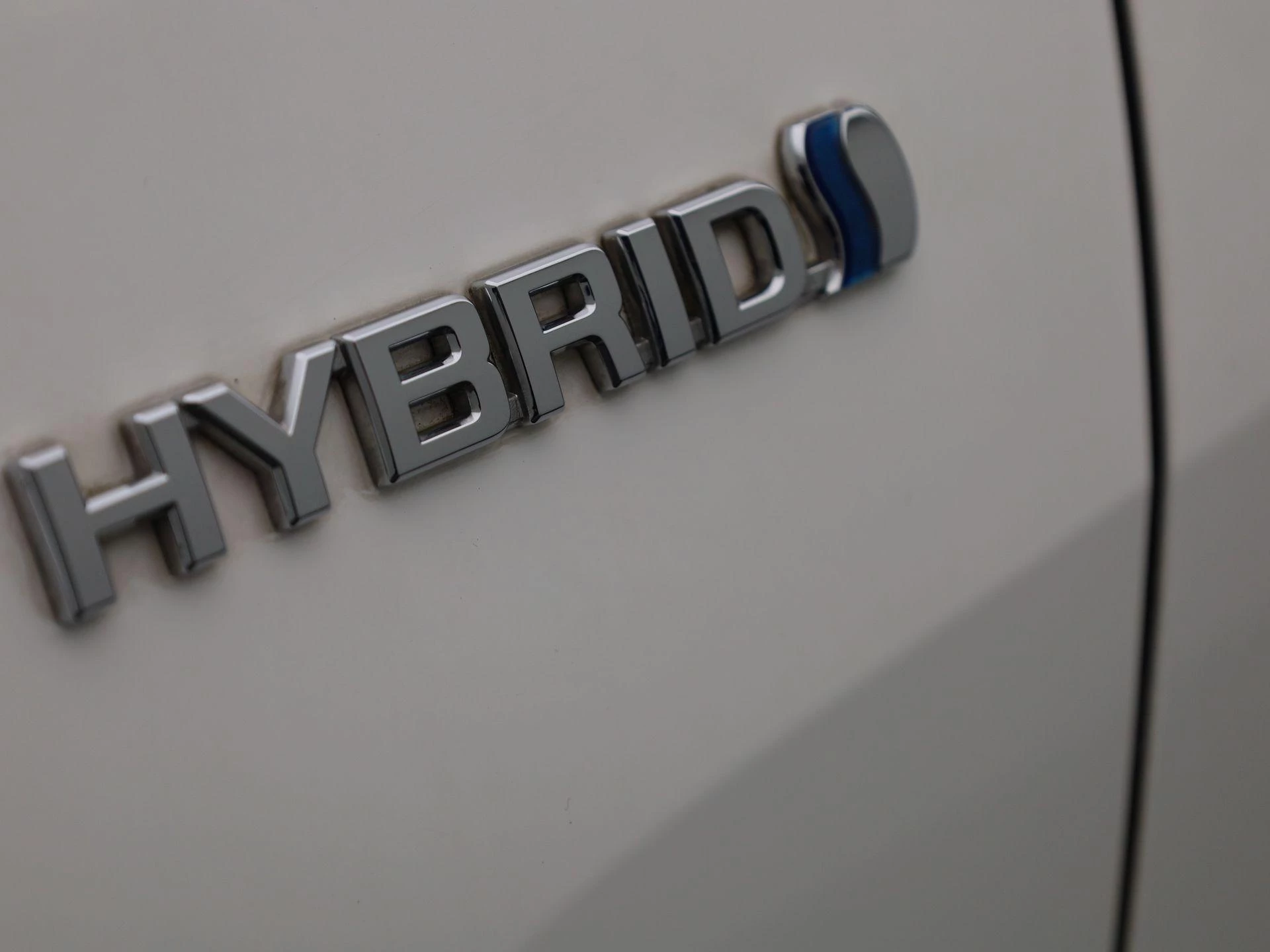 Toyota-C-HR-image-13