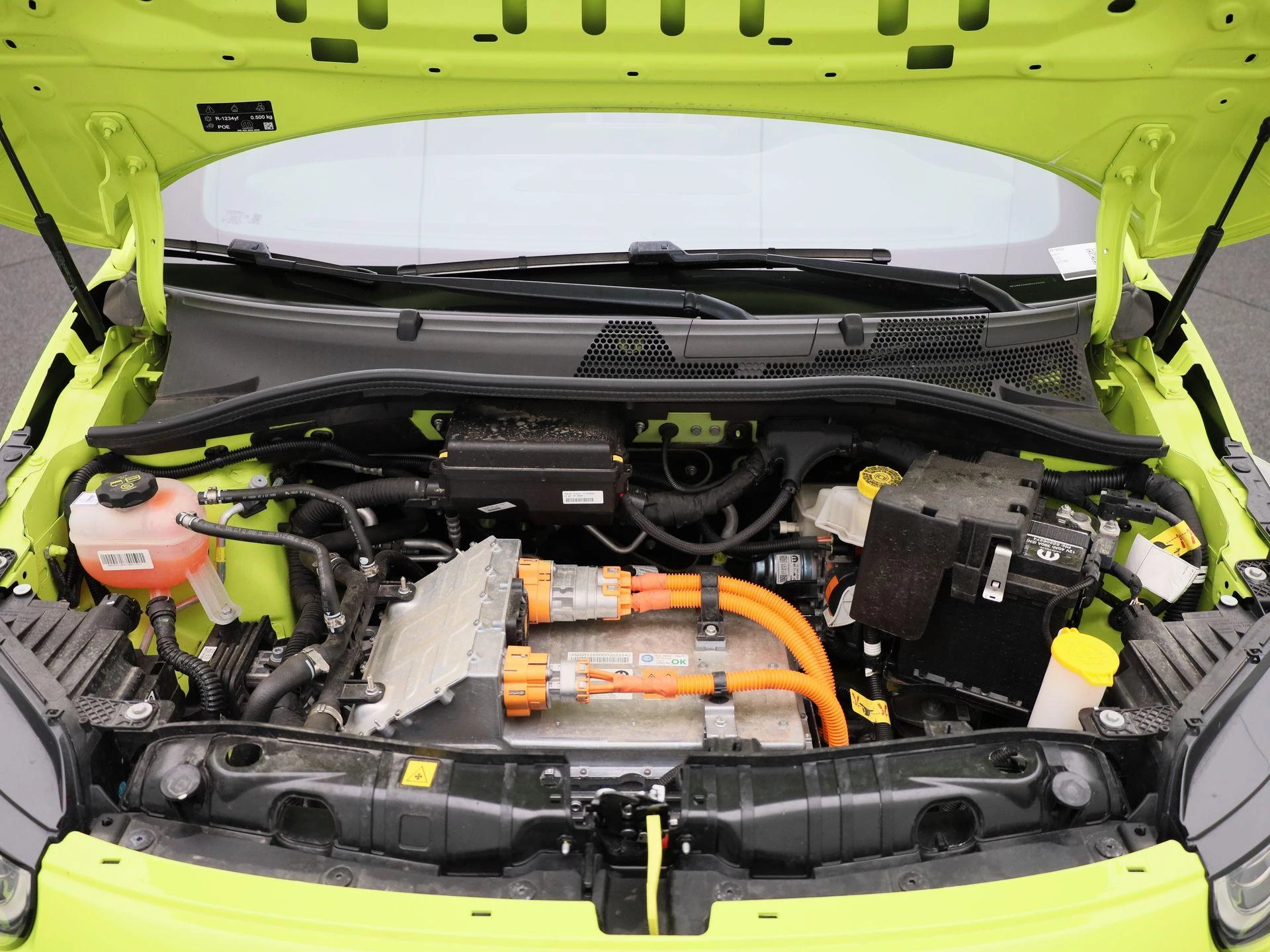 Abarth-500C-image-45