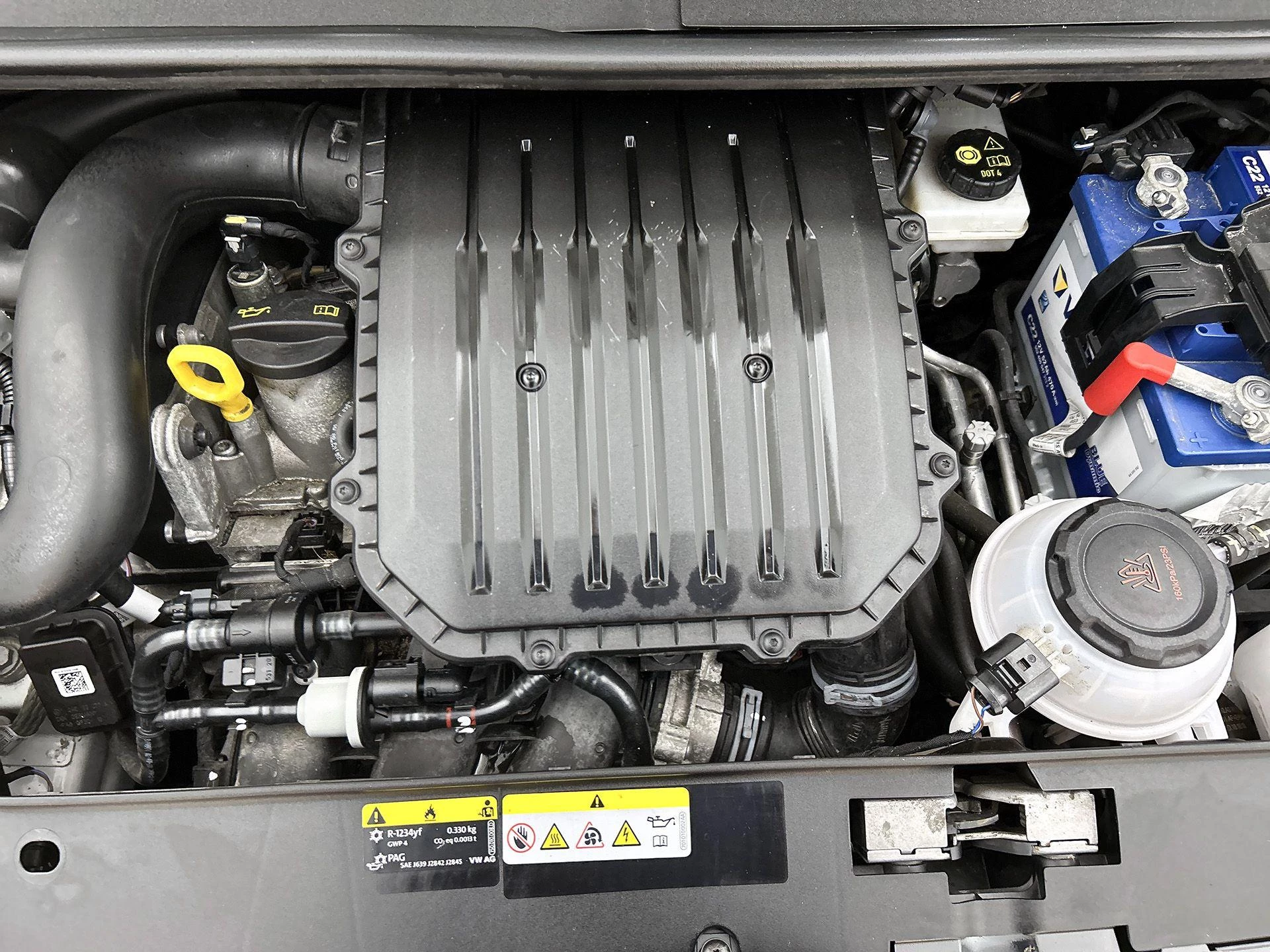 Volkswagen-up!-image-13