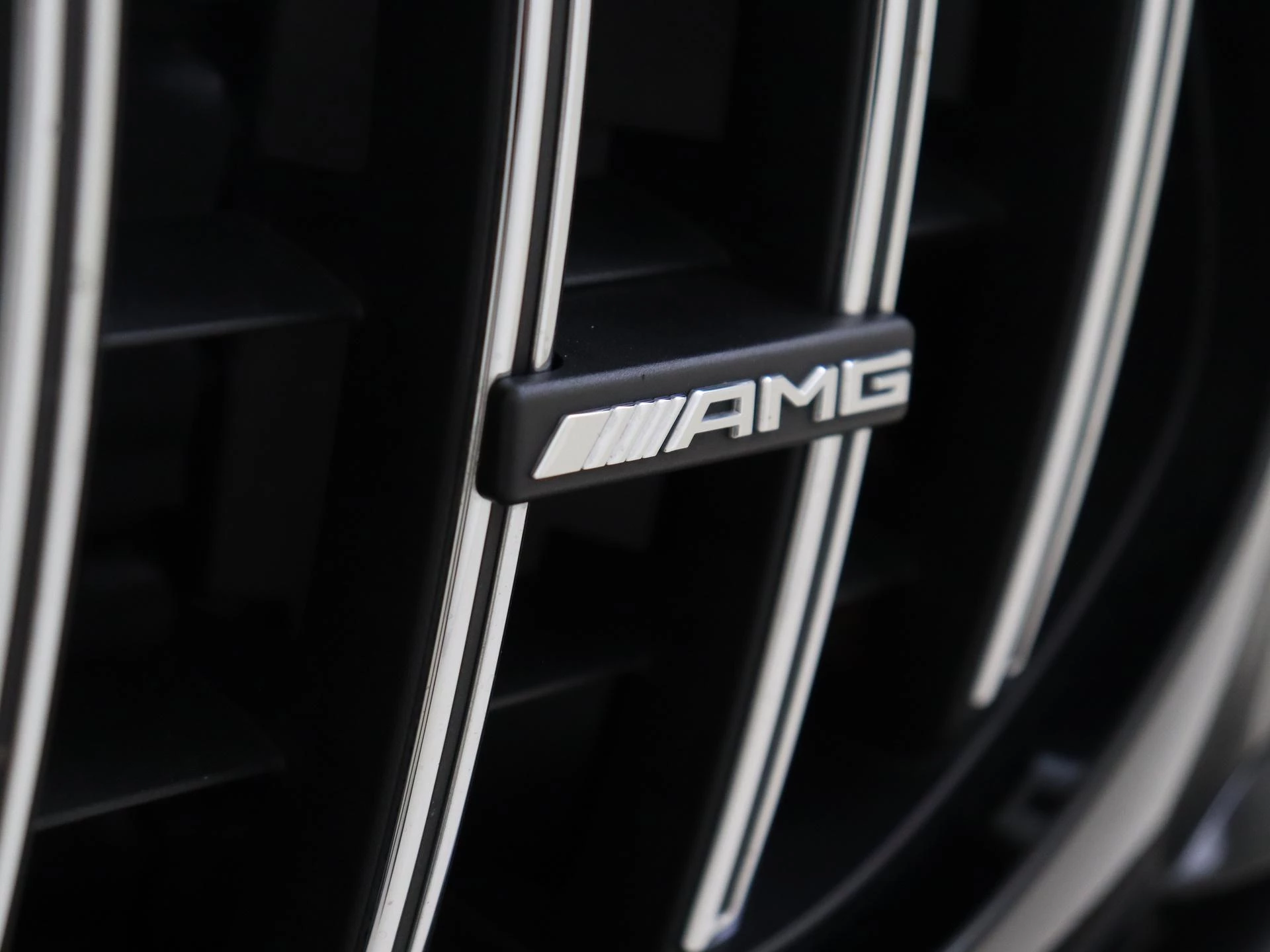 Mercedes-Benz-GLE-image-10