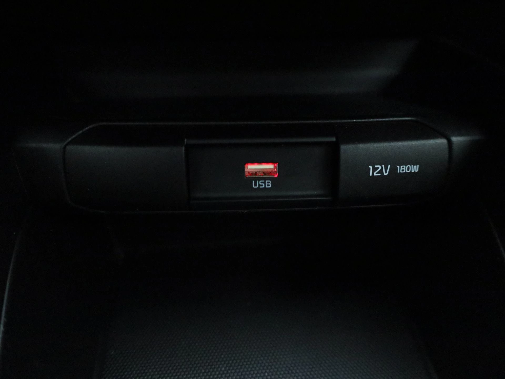 Kia Stonic 1.0 T 100 Pure