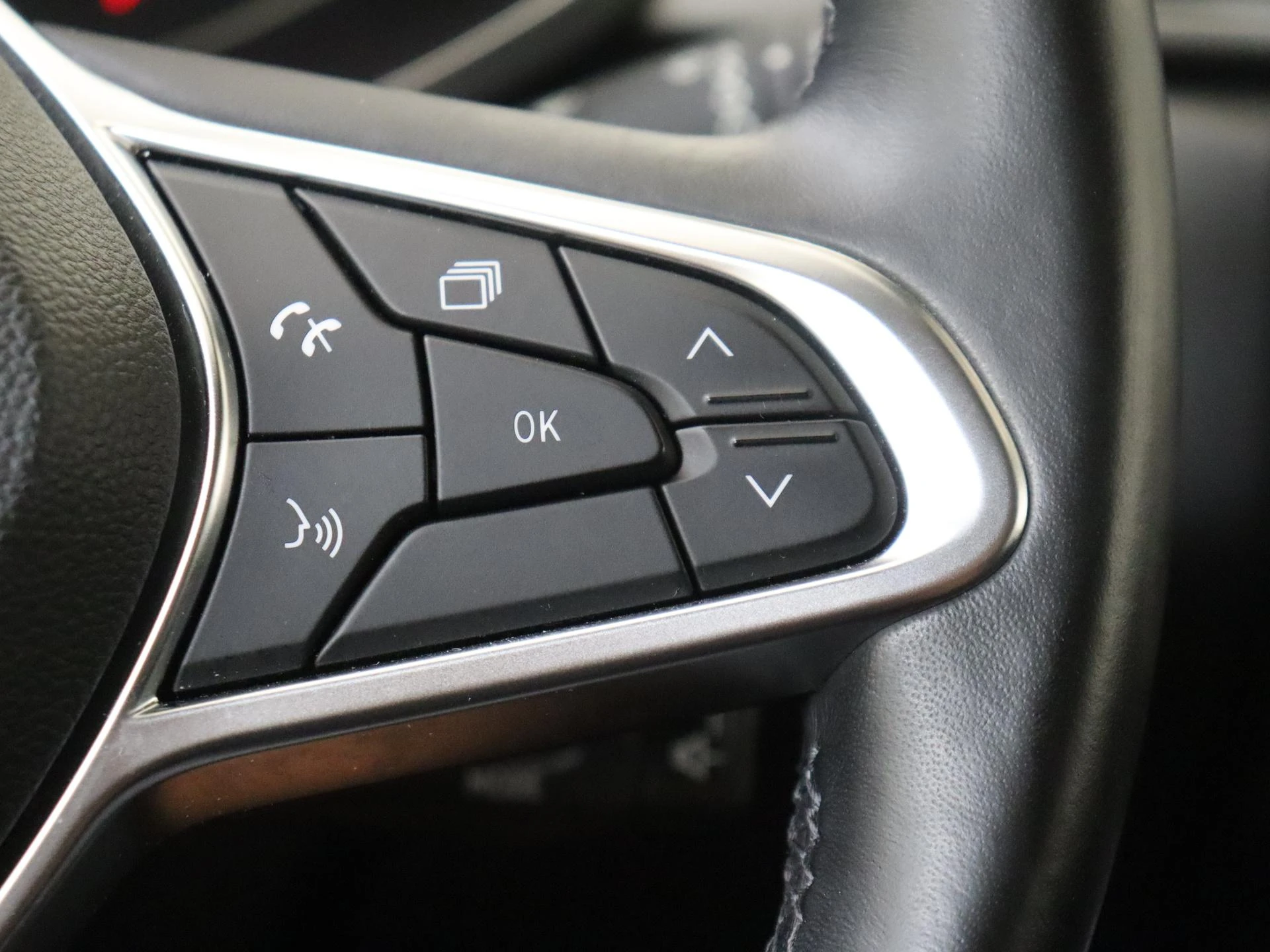 Renault-Captur-image-12