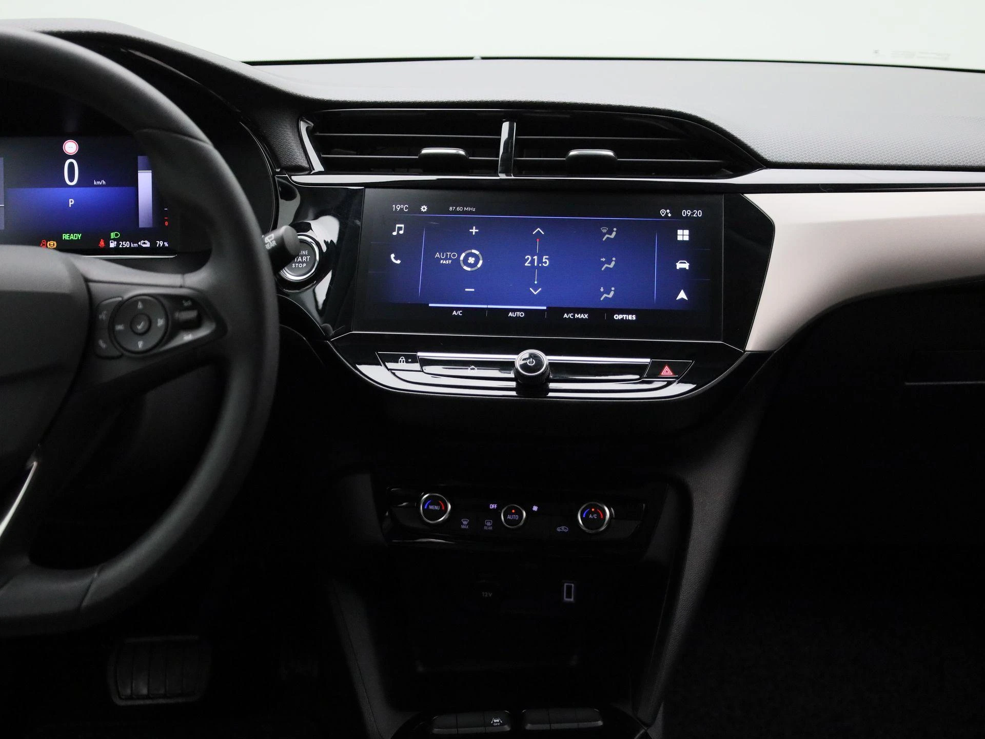 Opel-Corsa-image-7