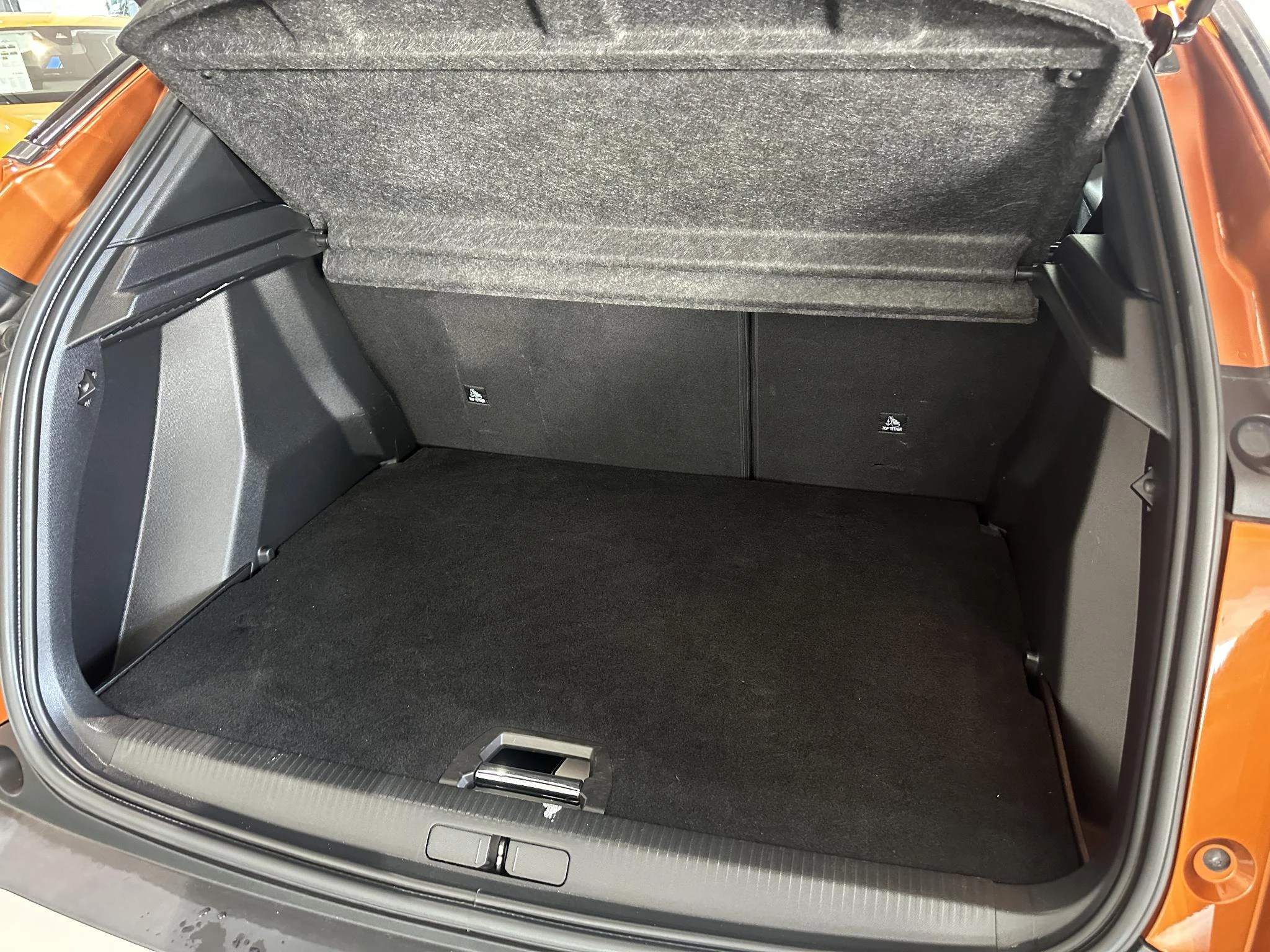 Peugeot-2008-image-9