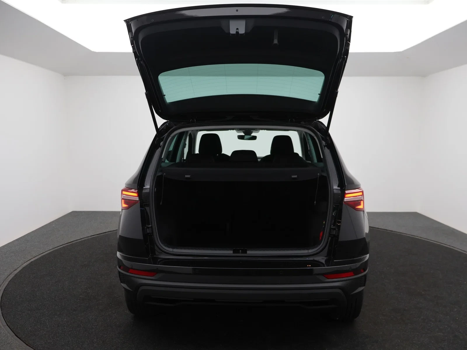Škoda Karoq Karoq Family 1.5 TSI 110kW (150pk) DSG7 / DEMO
