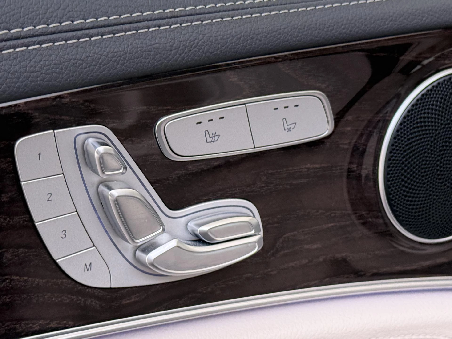 Mercedes-Benz E-Klasse 300 de Luxury Line