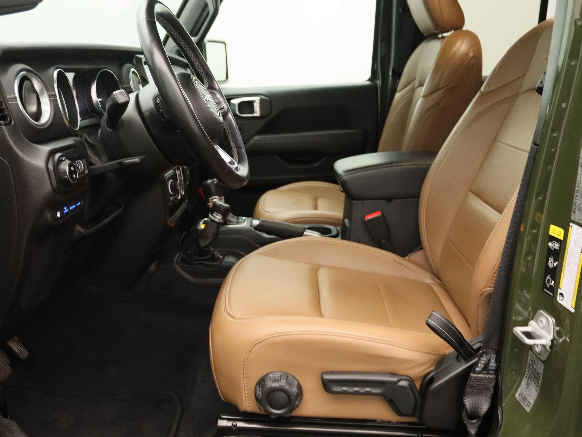 Jeep-Wrangler-image-11