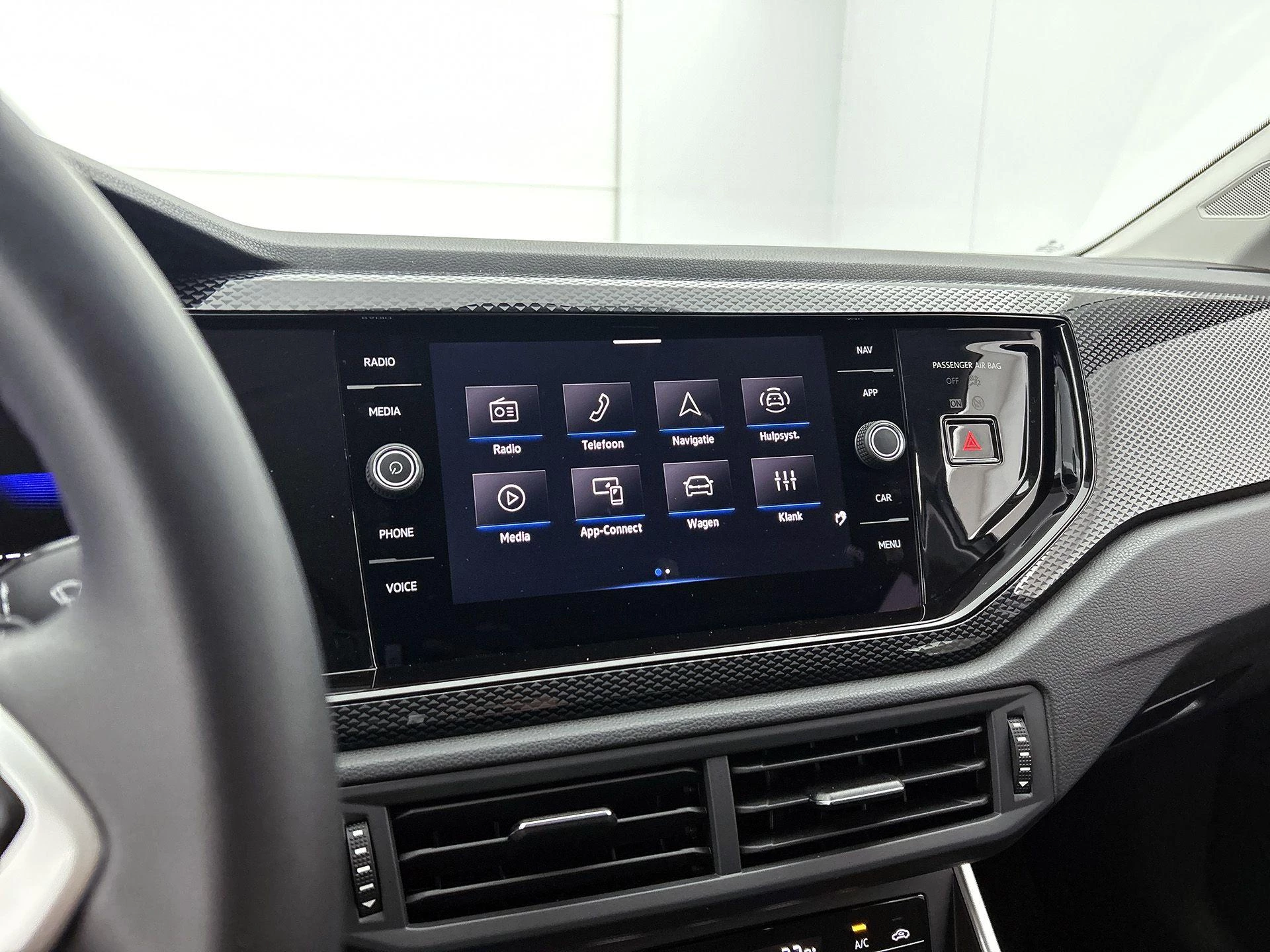 Volkswagen-Taigo-image-6