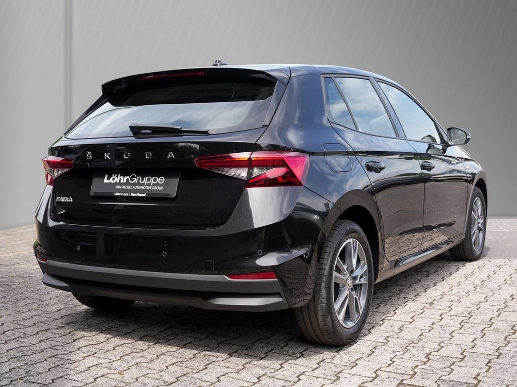 Škoda Fabia 1,0 Ambition Tour,Klima,LED,Sitzheizung ALU,Park Pilot hinten