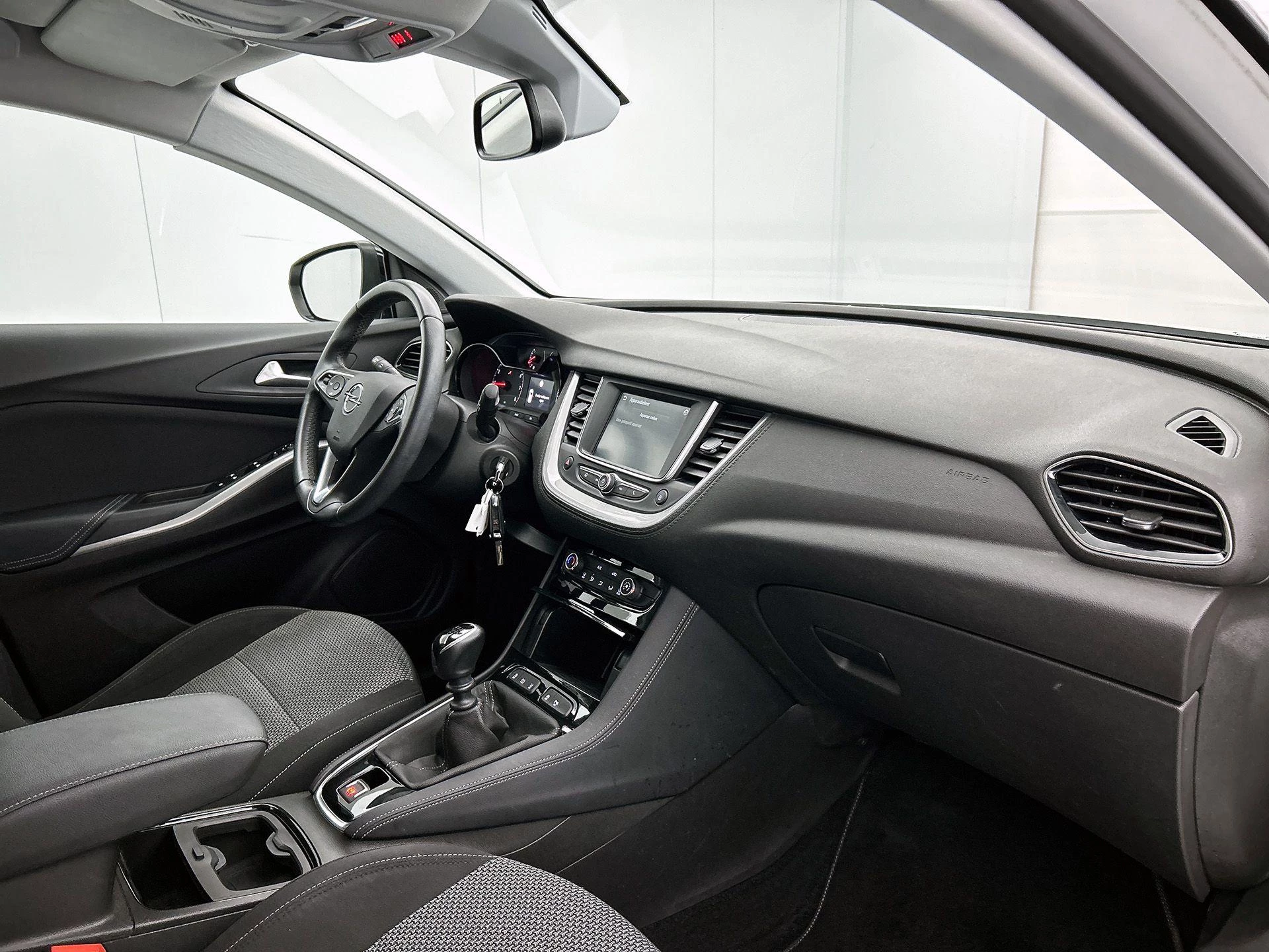 Opel-Grandland X-image-15