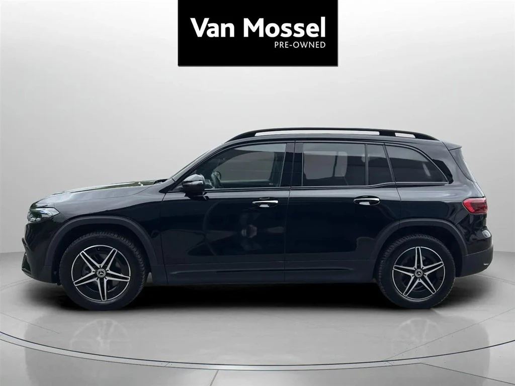 Mercedes-Benz-EQB-image-7