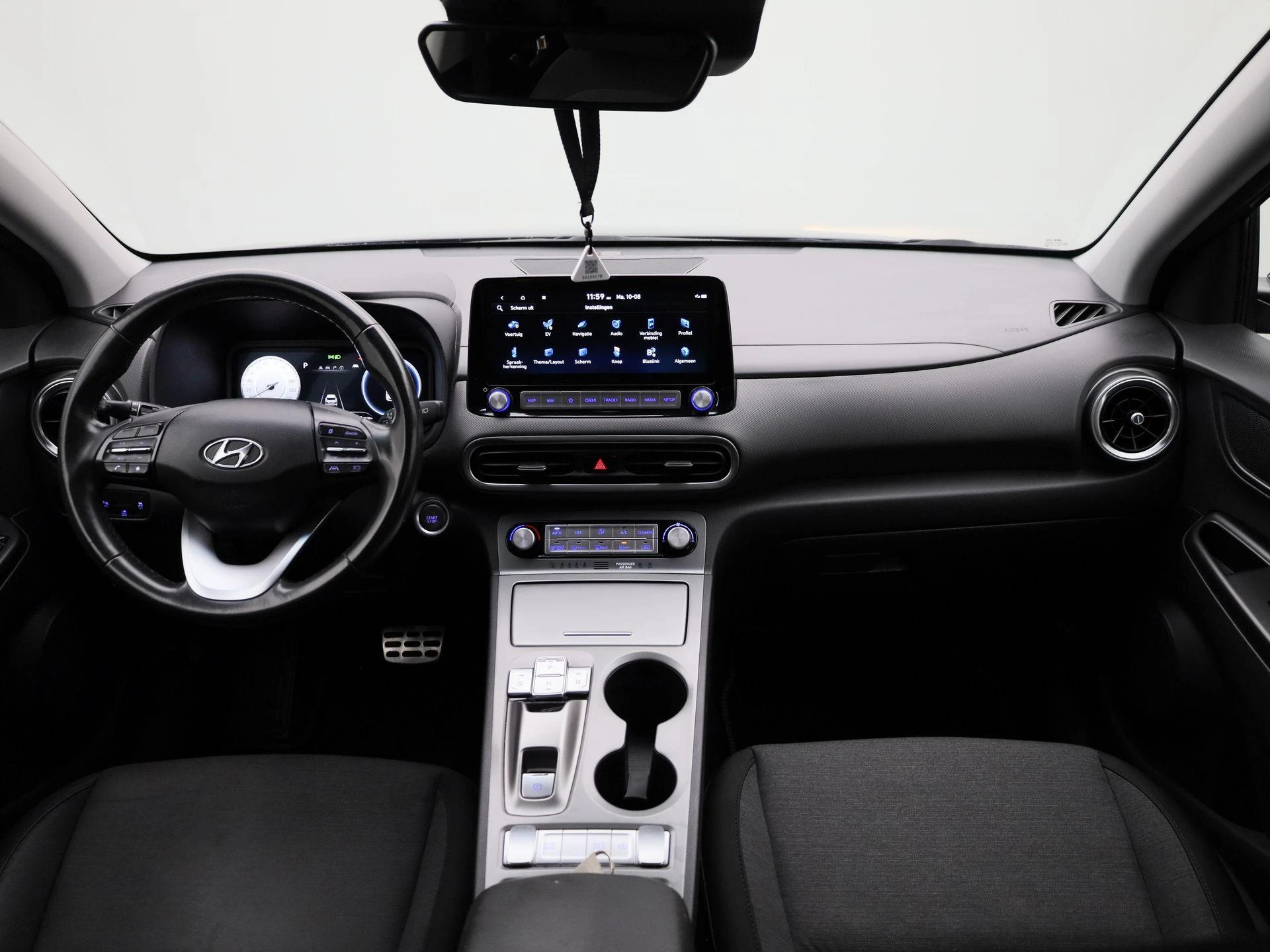 Hyundai-Kona-image-37