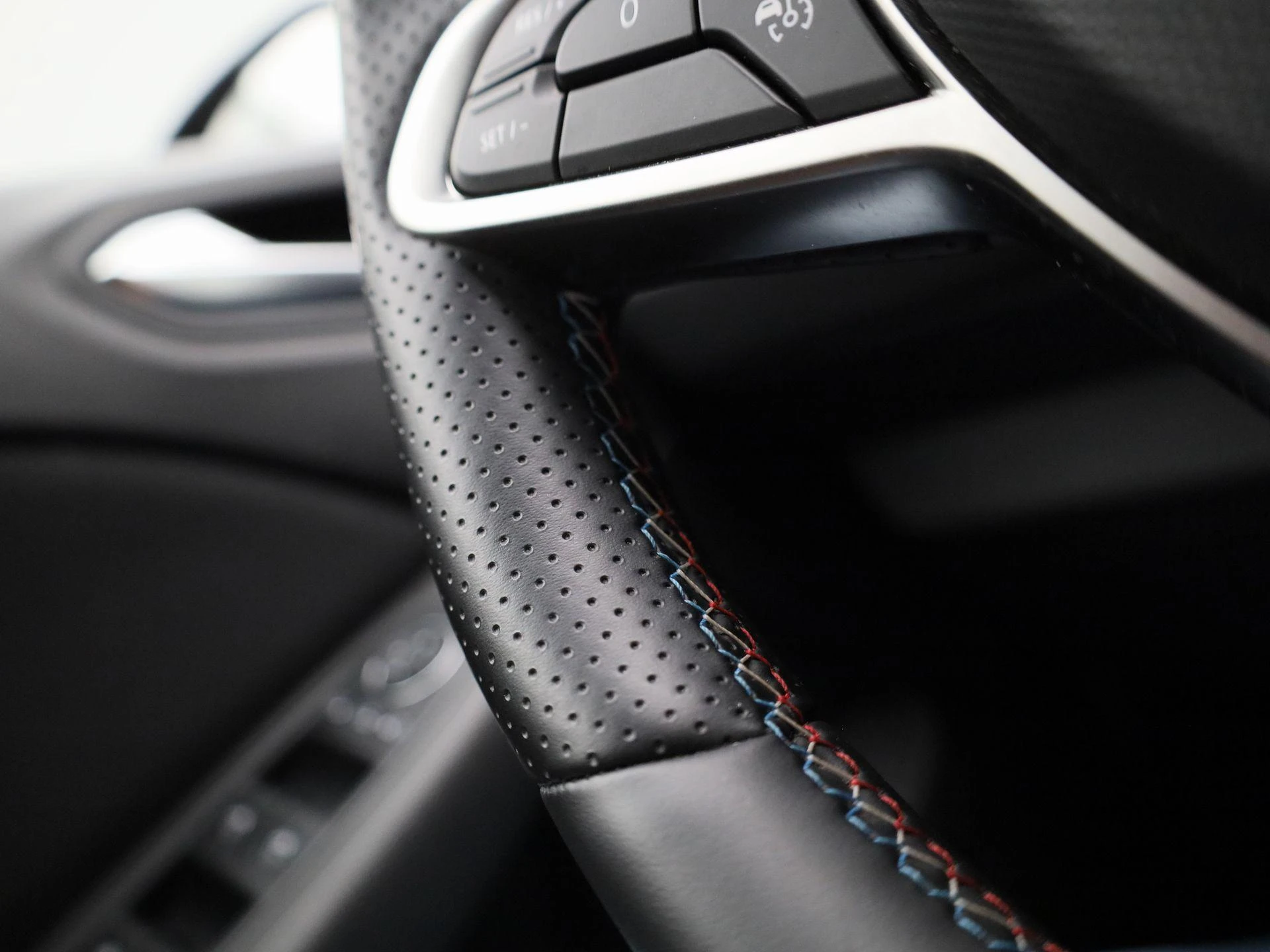 Renault-Clio-image-21