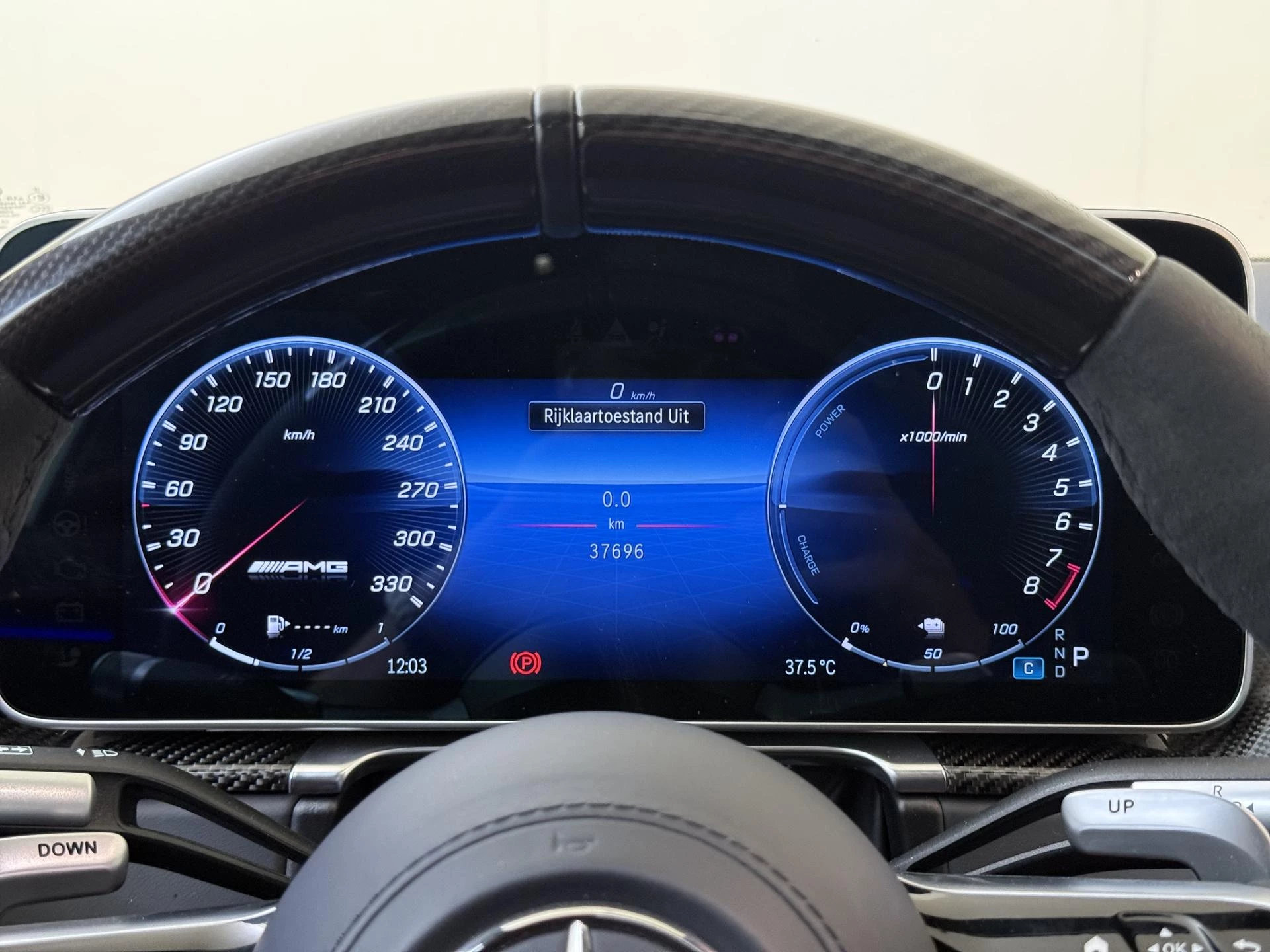 Mercedes-Benz-S-Klasse-image-18