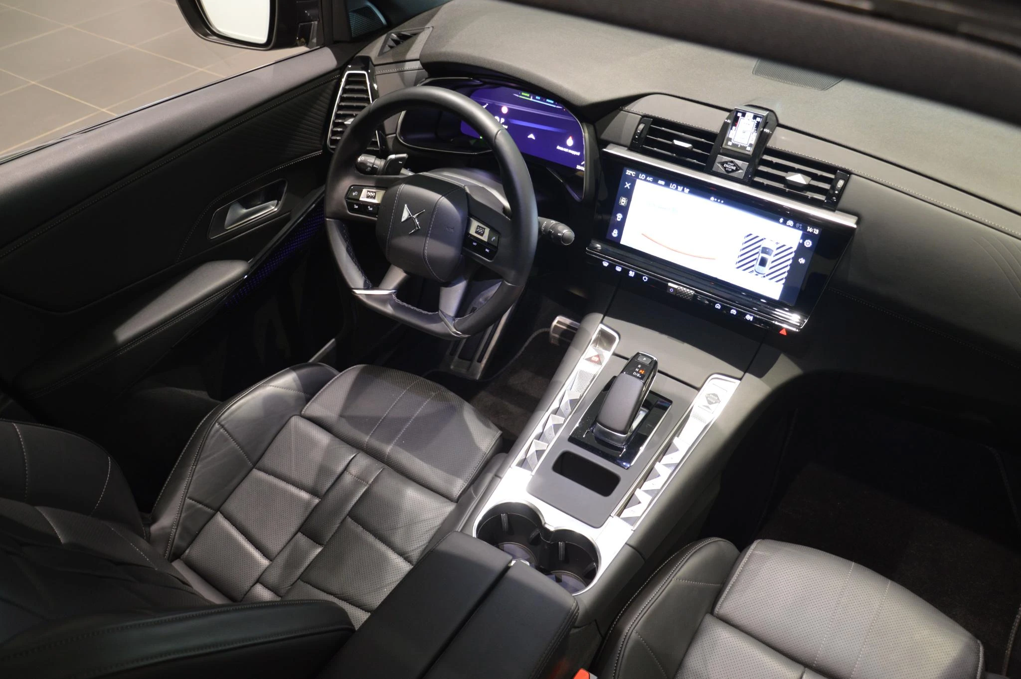 DS DS 7 1.6 PHEV 300 4x4 Etoile
