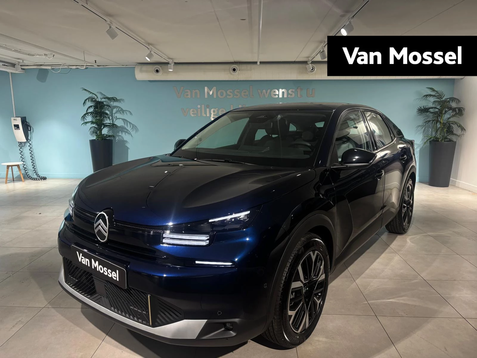 Citroën-ë-C4-image-0