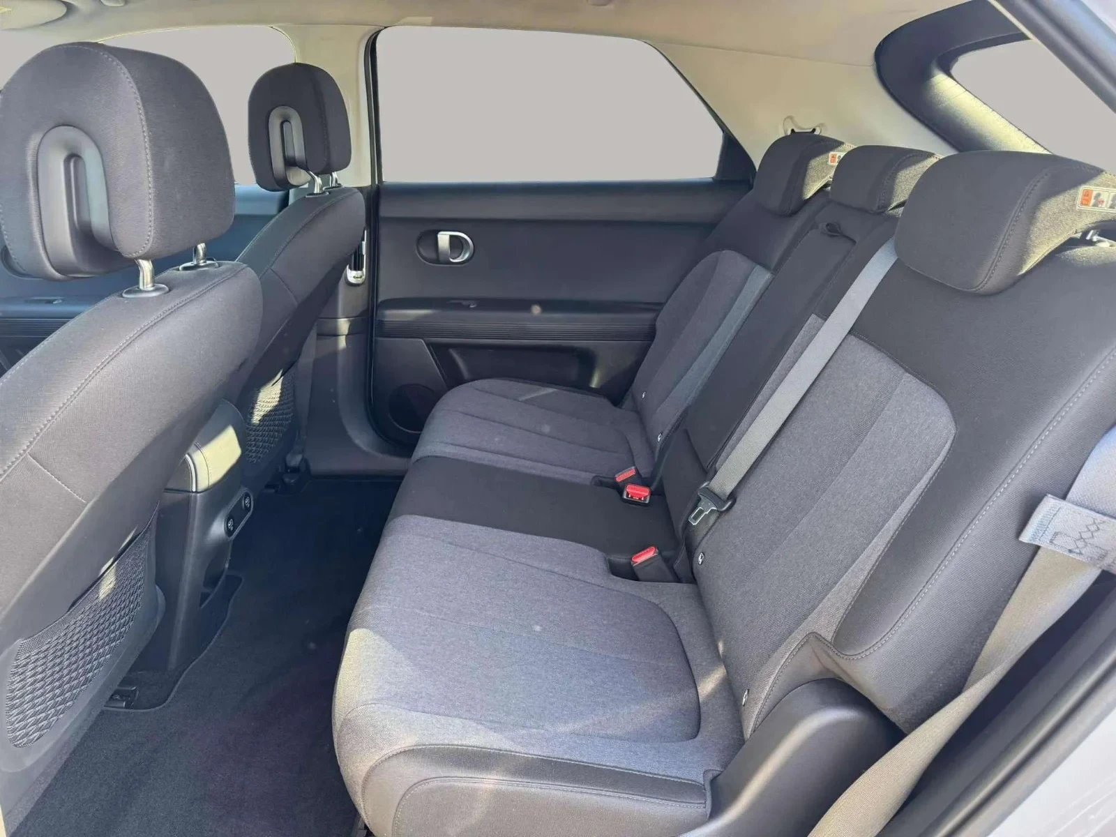 Hyundai-IONIQ 5-image-10