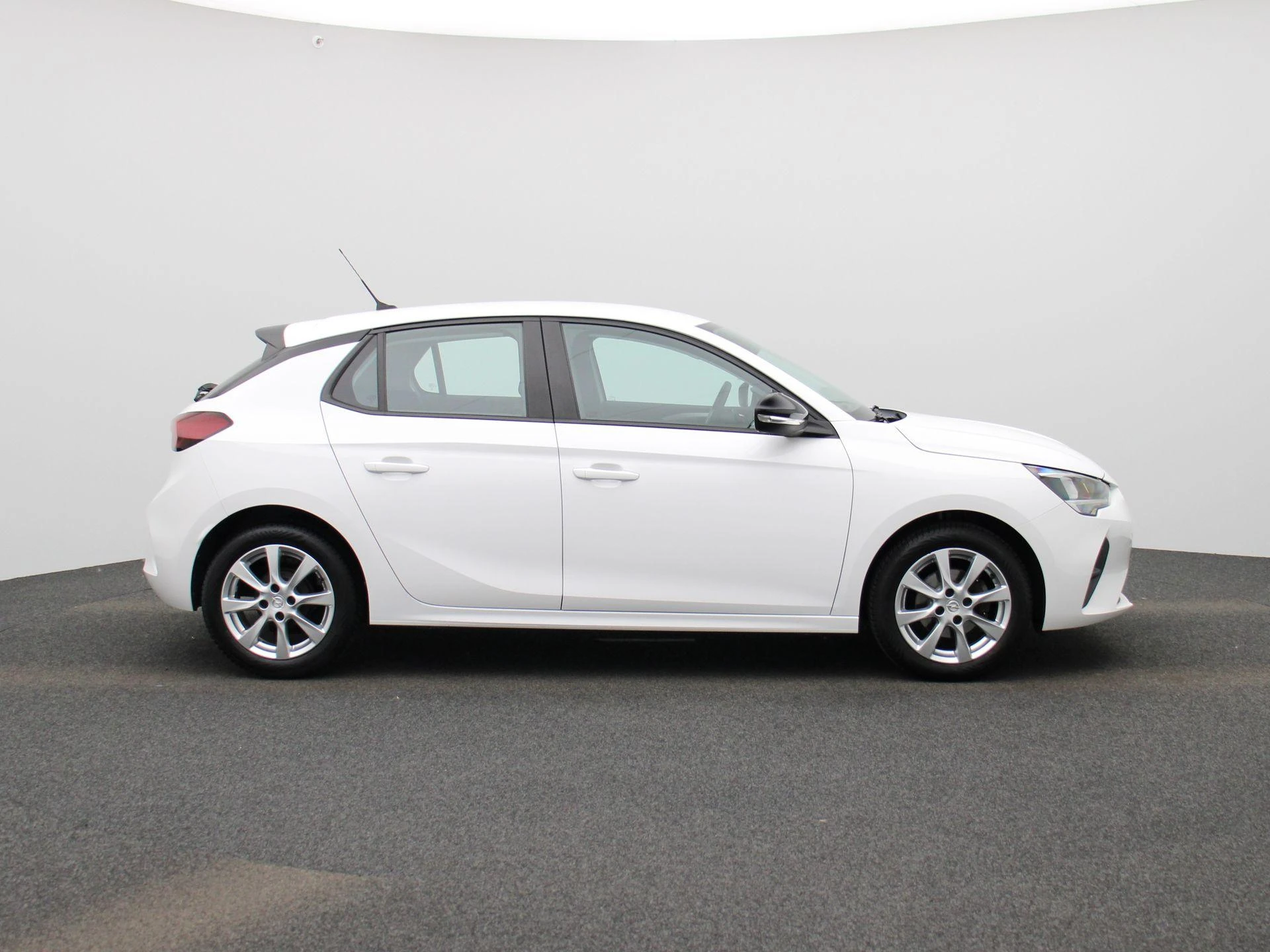 Opel-Corsa-image-5