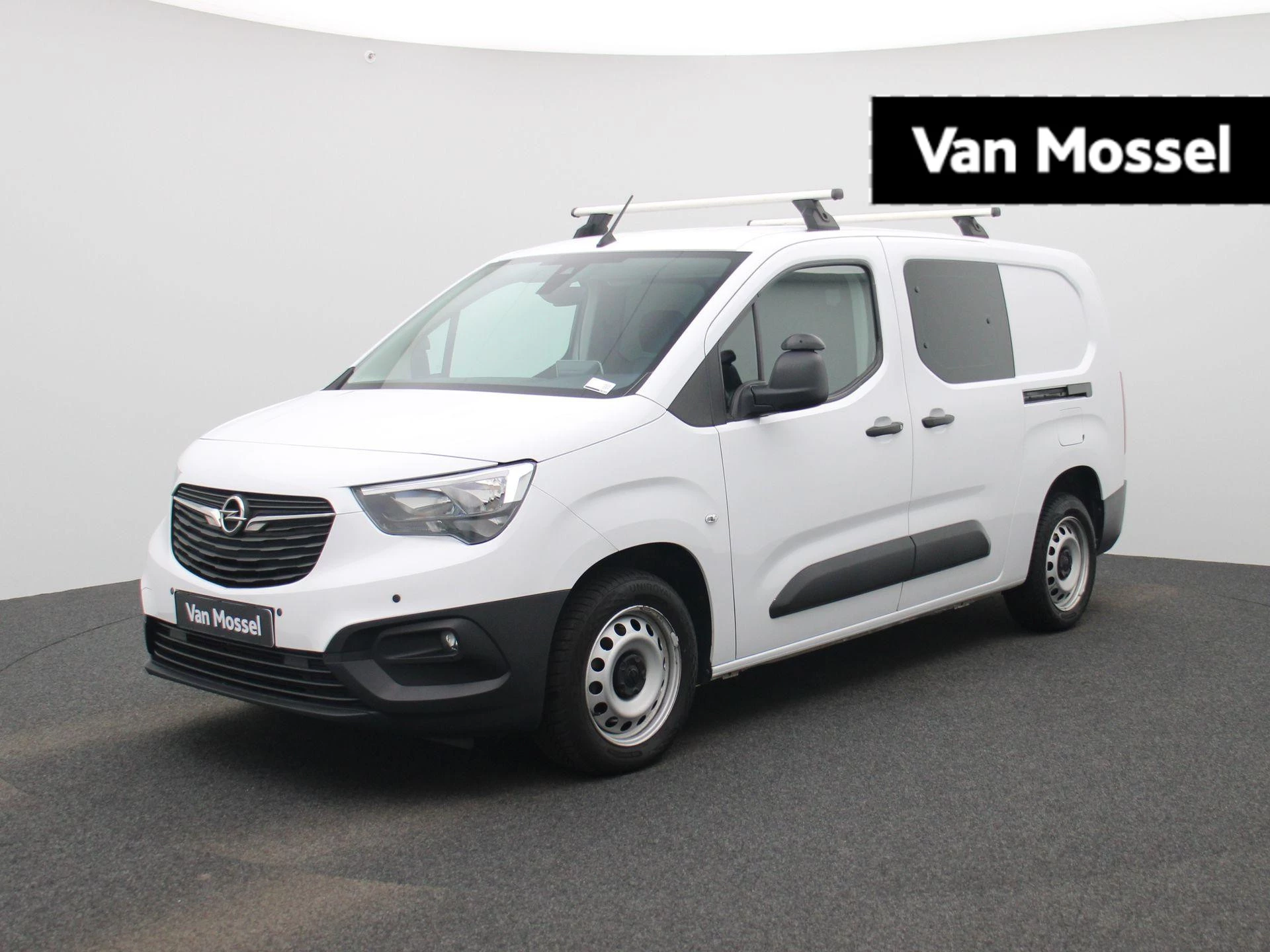 Opel-Combo-image-0