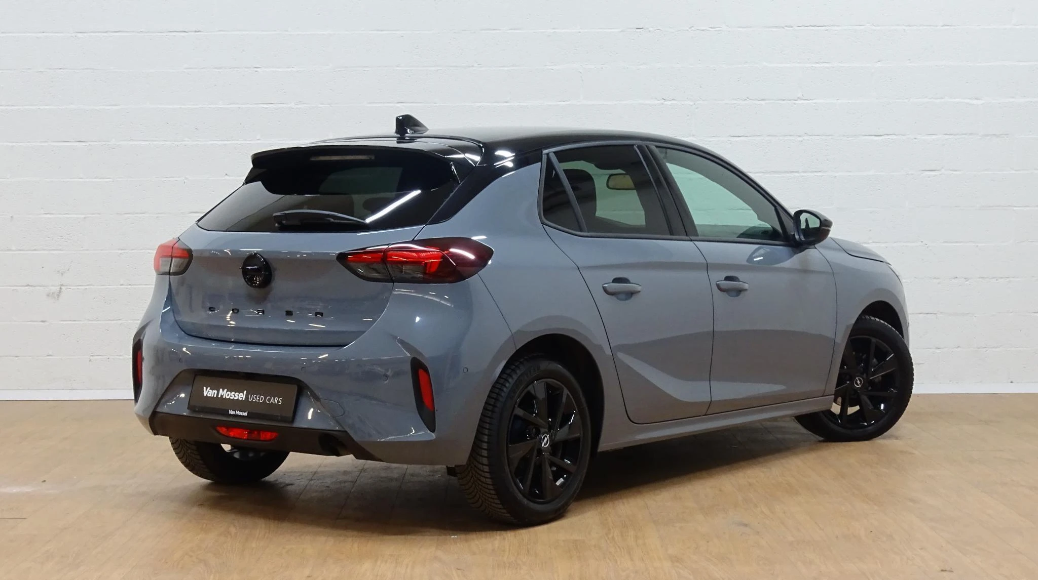 Opel-Corsa-image-2
