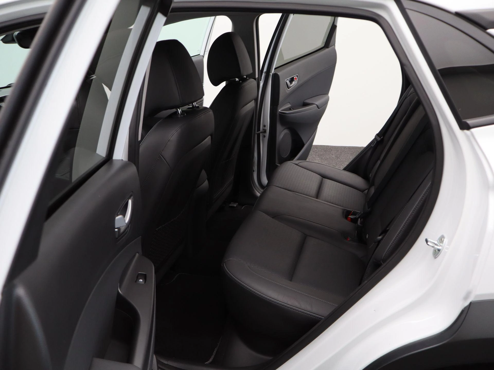 Hyundai-Kona-image-11