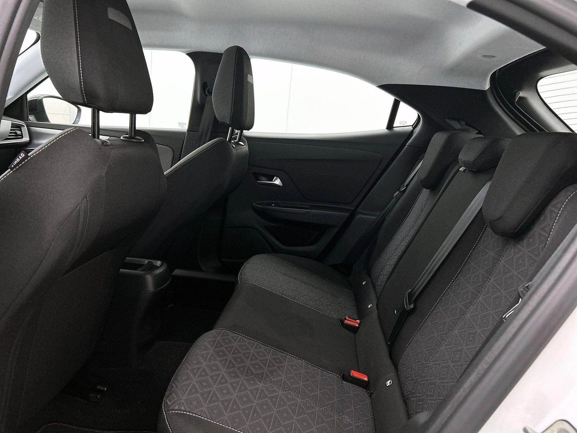 Opel Mokka-e - 26