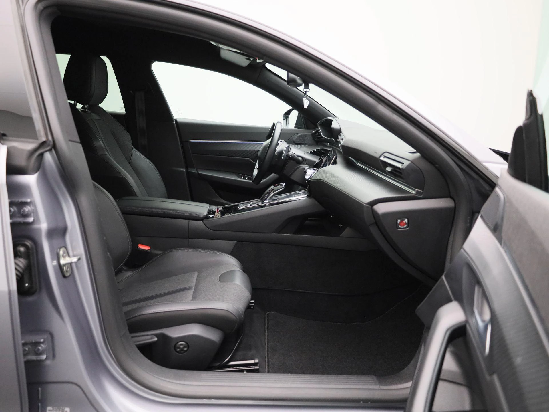 Peugeot-508-image-40