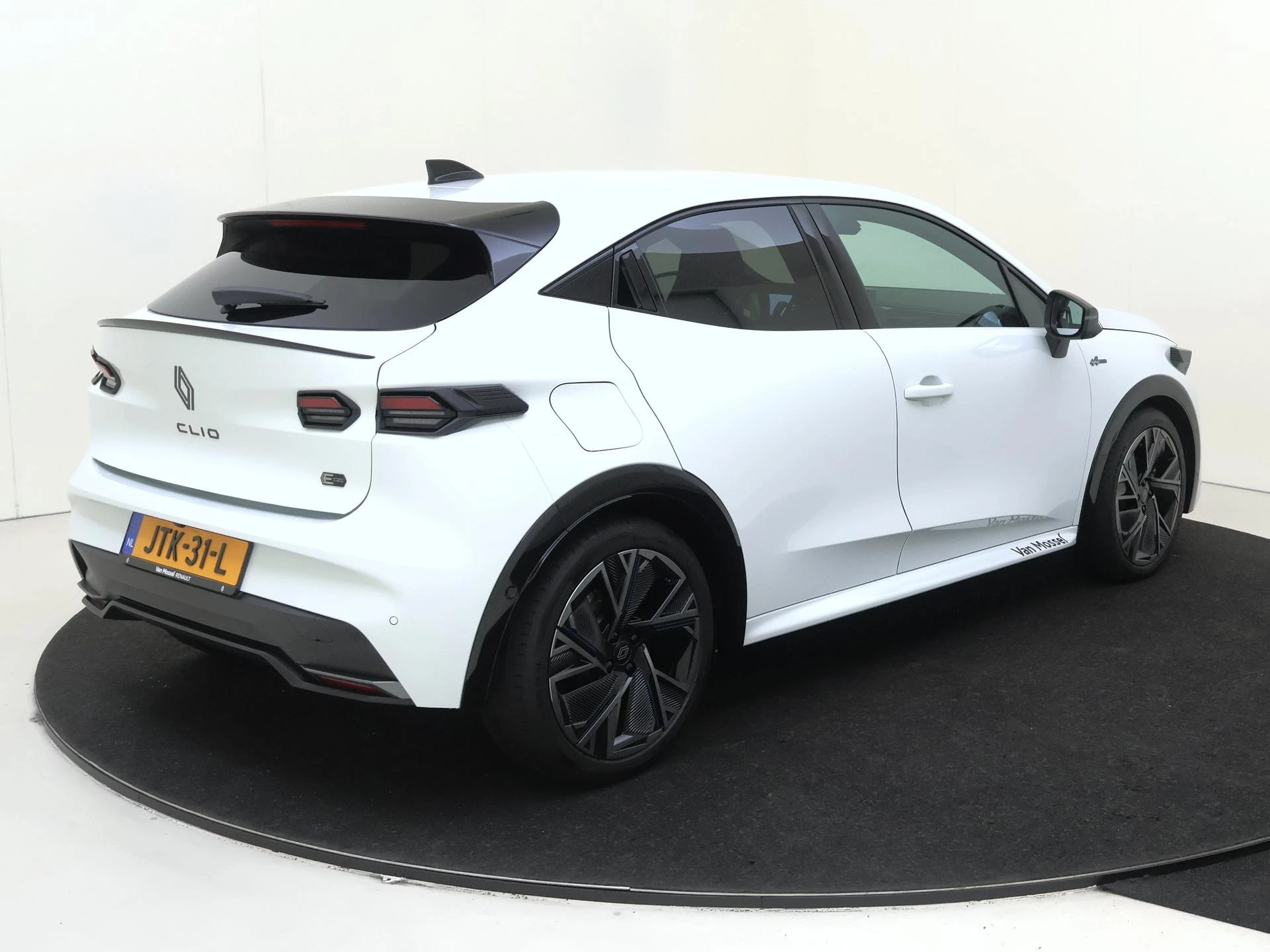 Renault-Clio-image-3