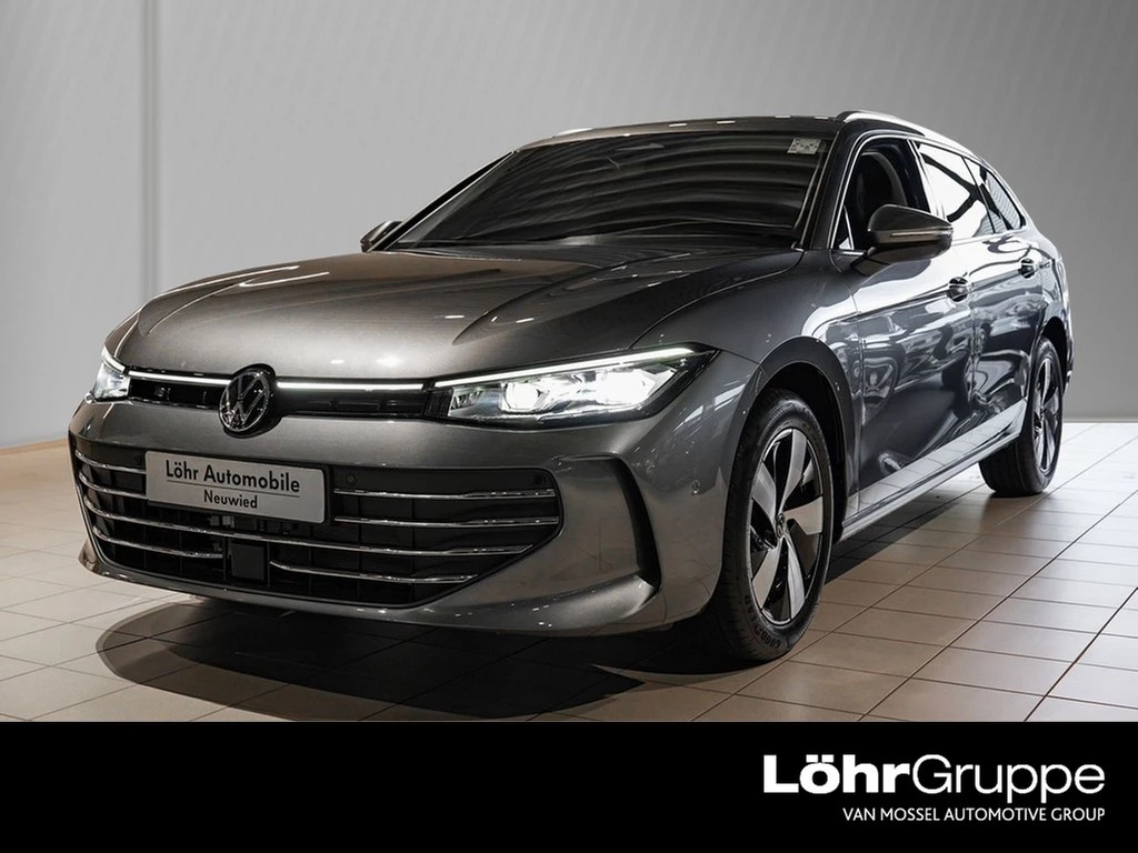 Volkswagen-Passat-image-0