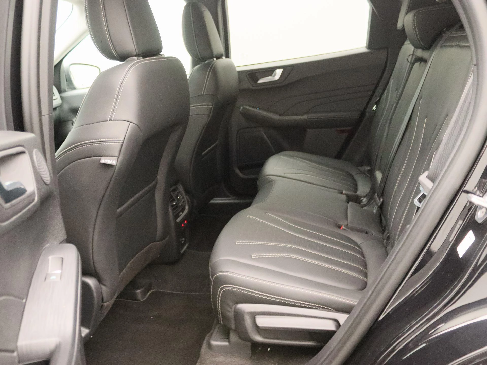 Ford-Kuga-image-13
