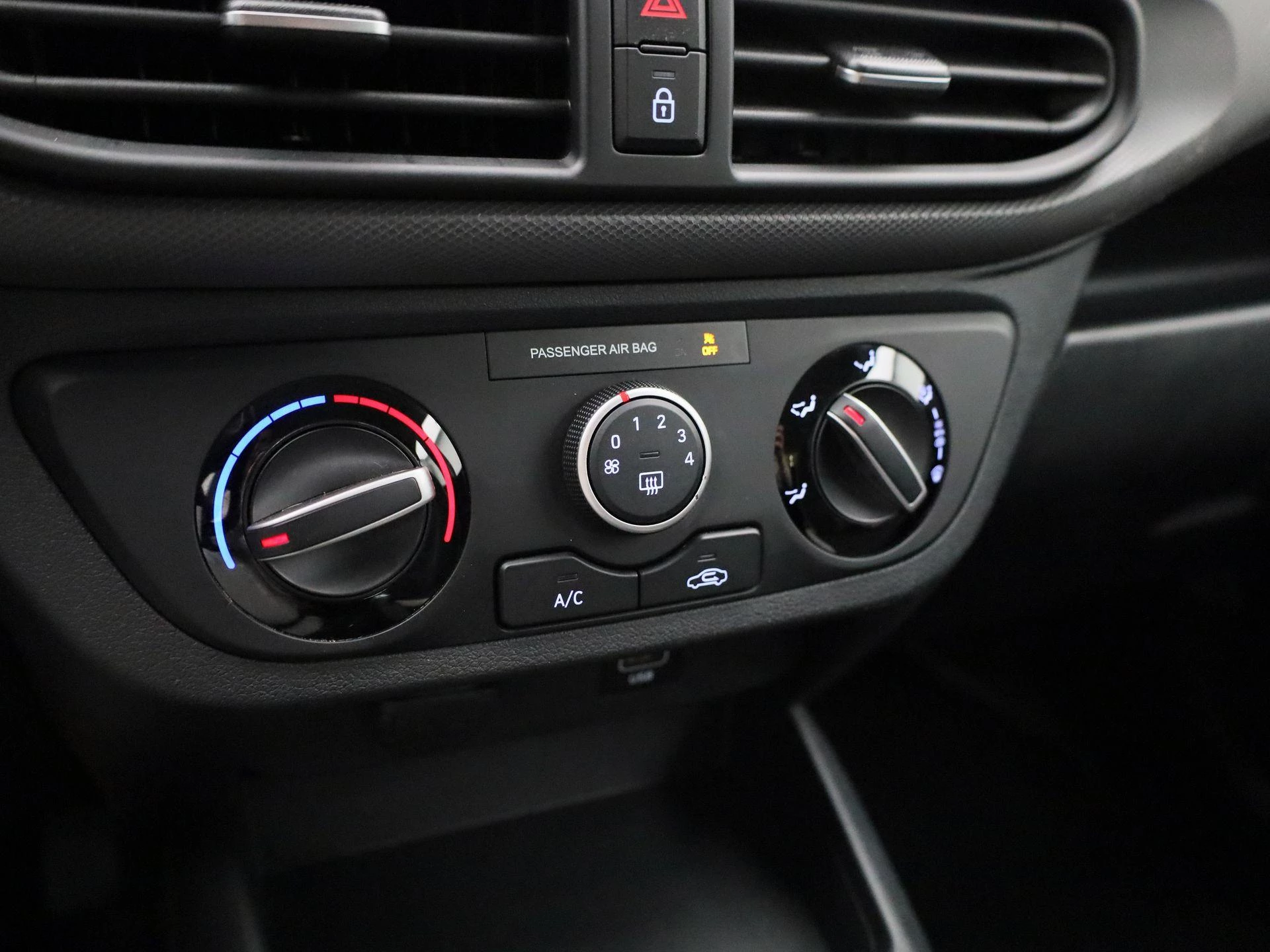 Hyundai-i10-image-24