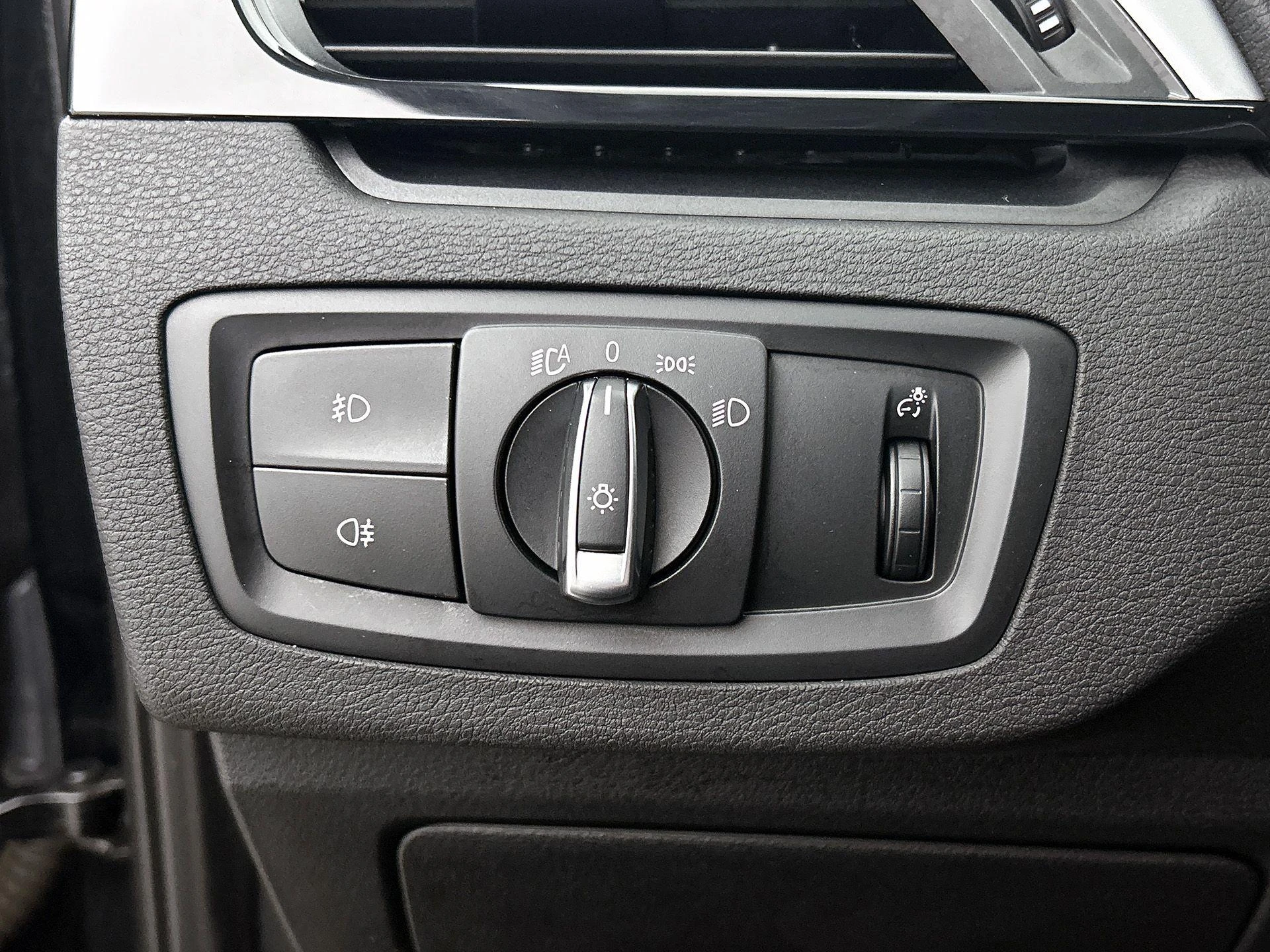 BMW-X1-image-14