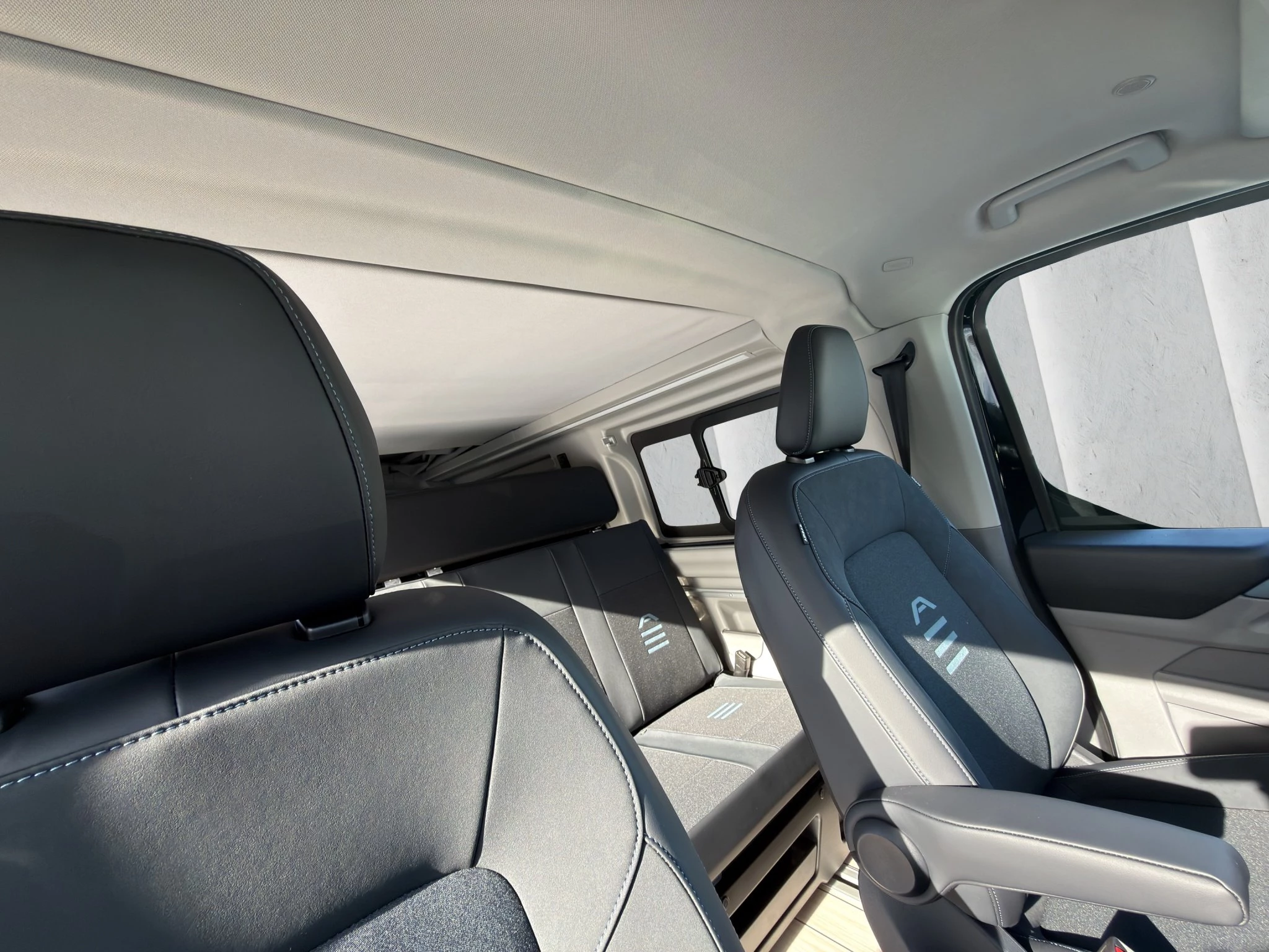 Ford Nugge Active L2 170PS 8-Gang-Auom. Aufstelldach *HEZ Aktionsangebot*