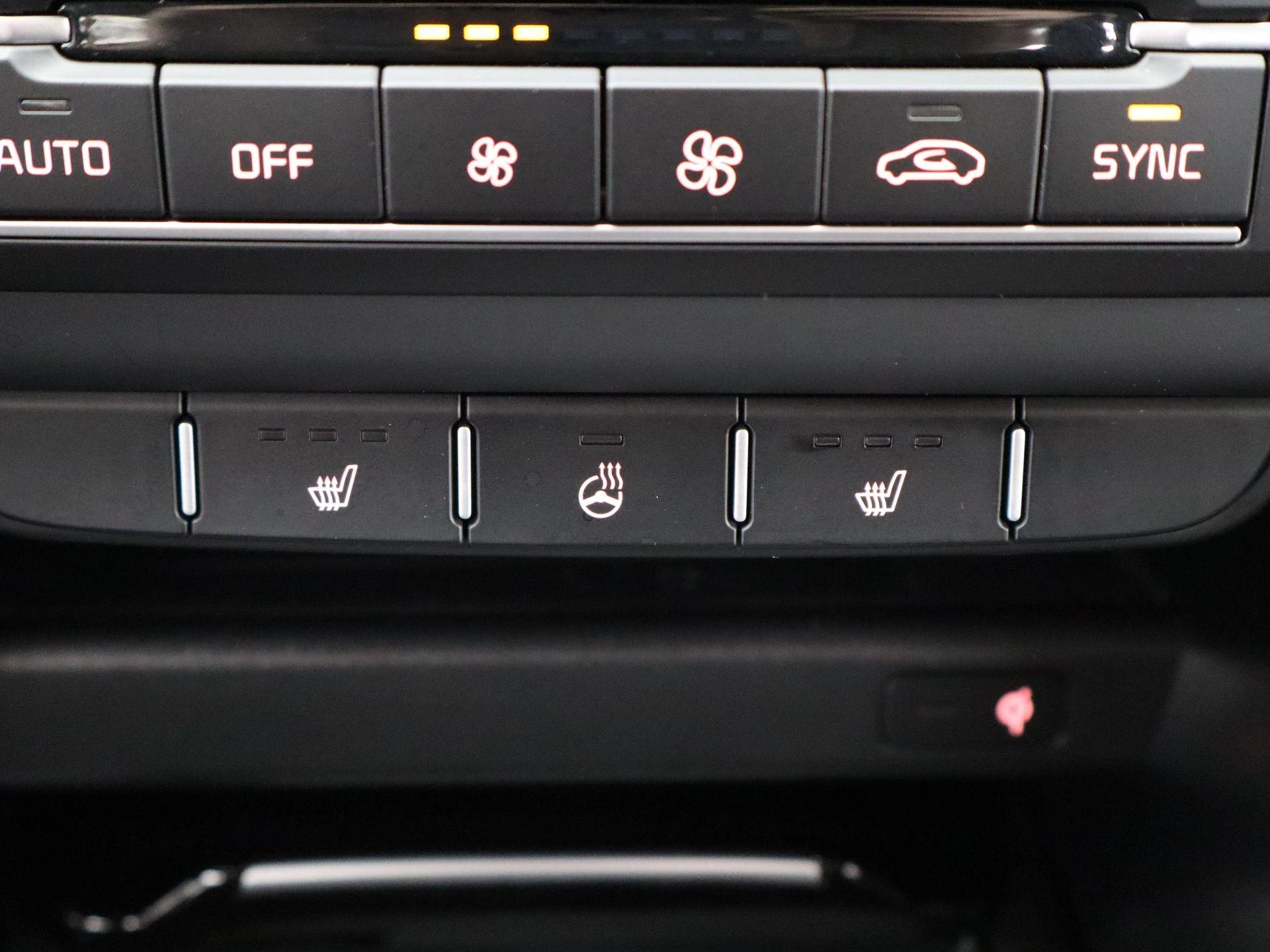 Kia-Ceed Sportswagon-image-17