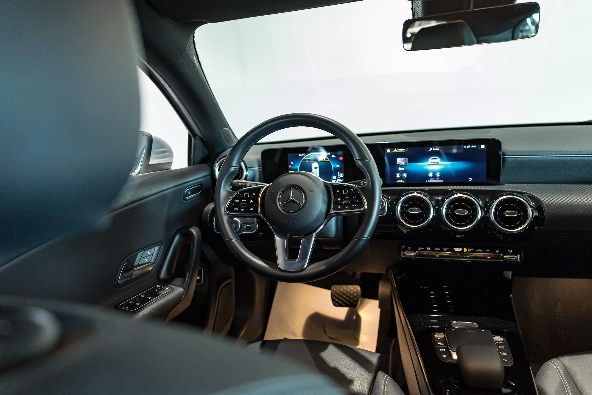 Mercedes-Benz-Classe A-image-15