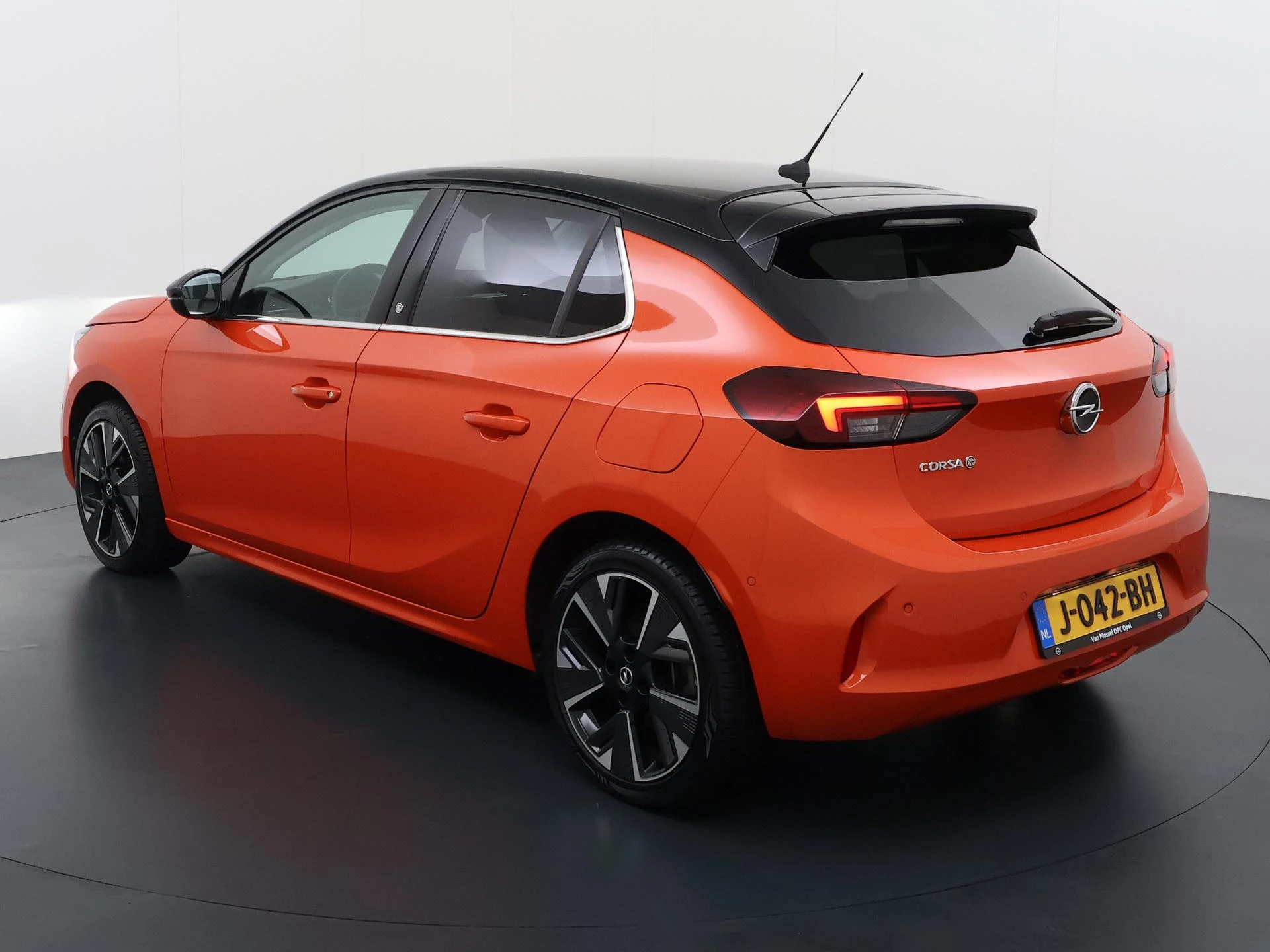 Opel-Corsa-e-image-2