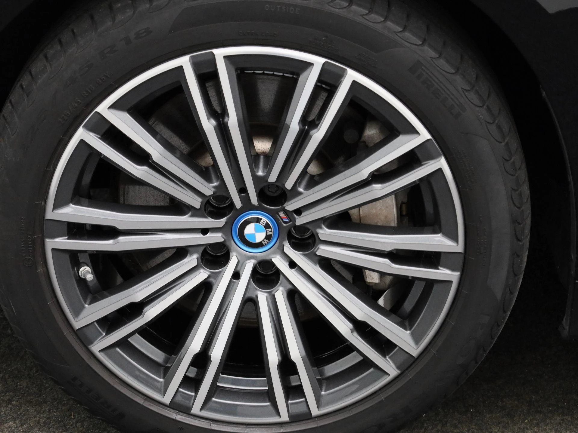 BMW-3 Serie-image-12