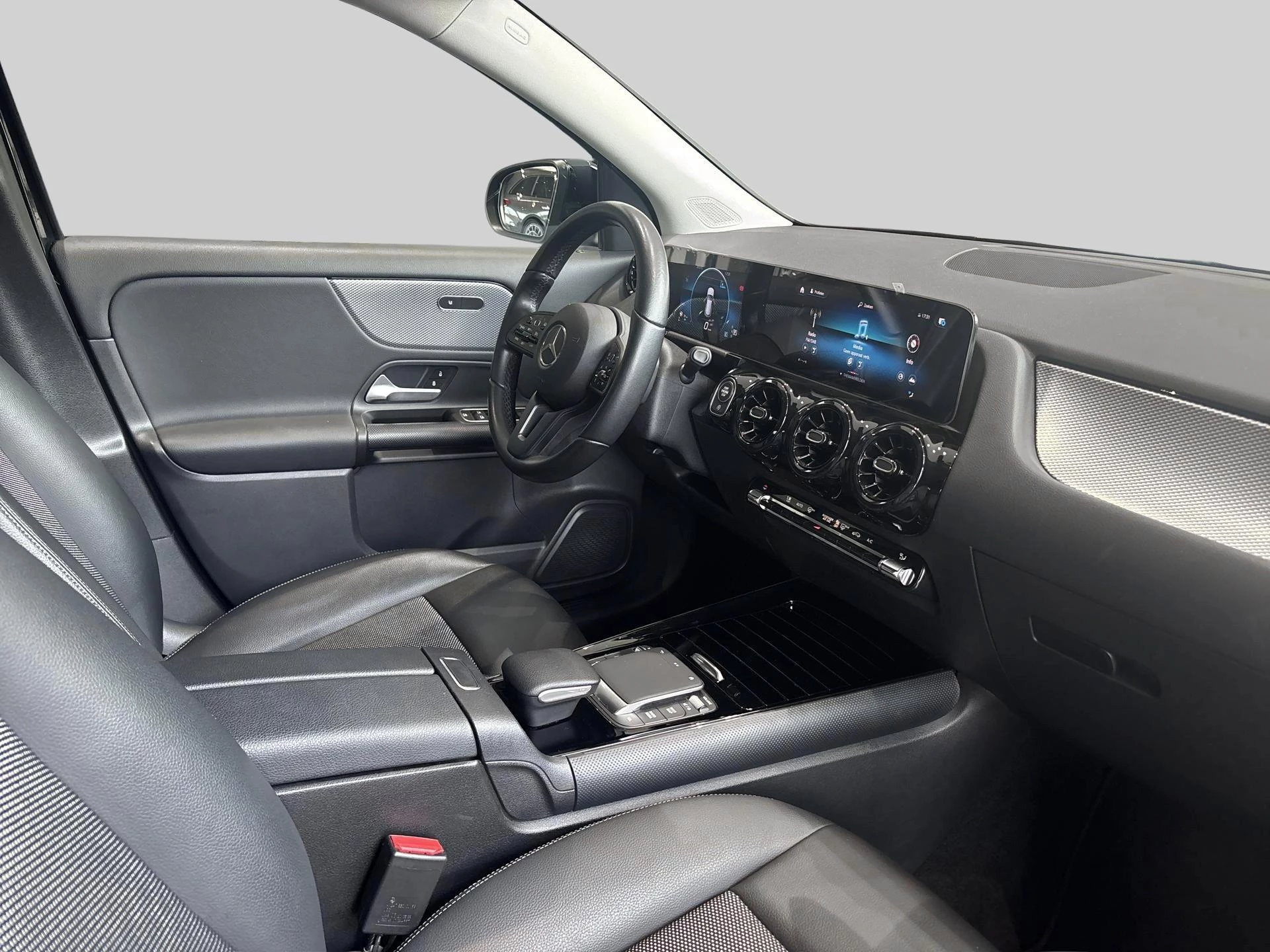 Mercedes-Benz GLA 200 d + PARKEERSENSOREN + CAMERA +