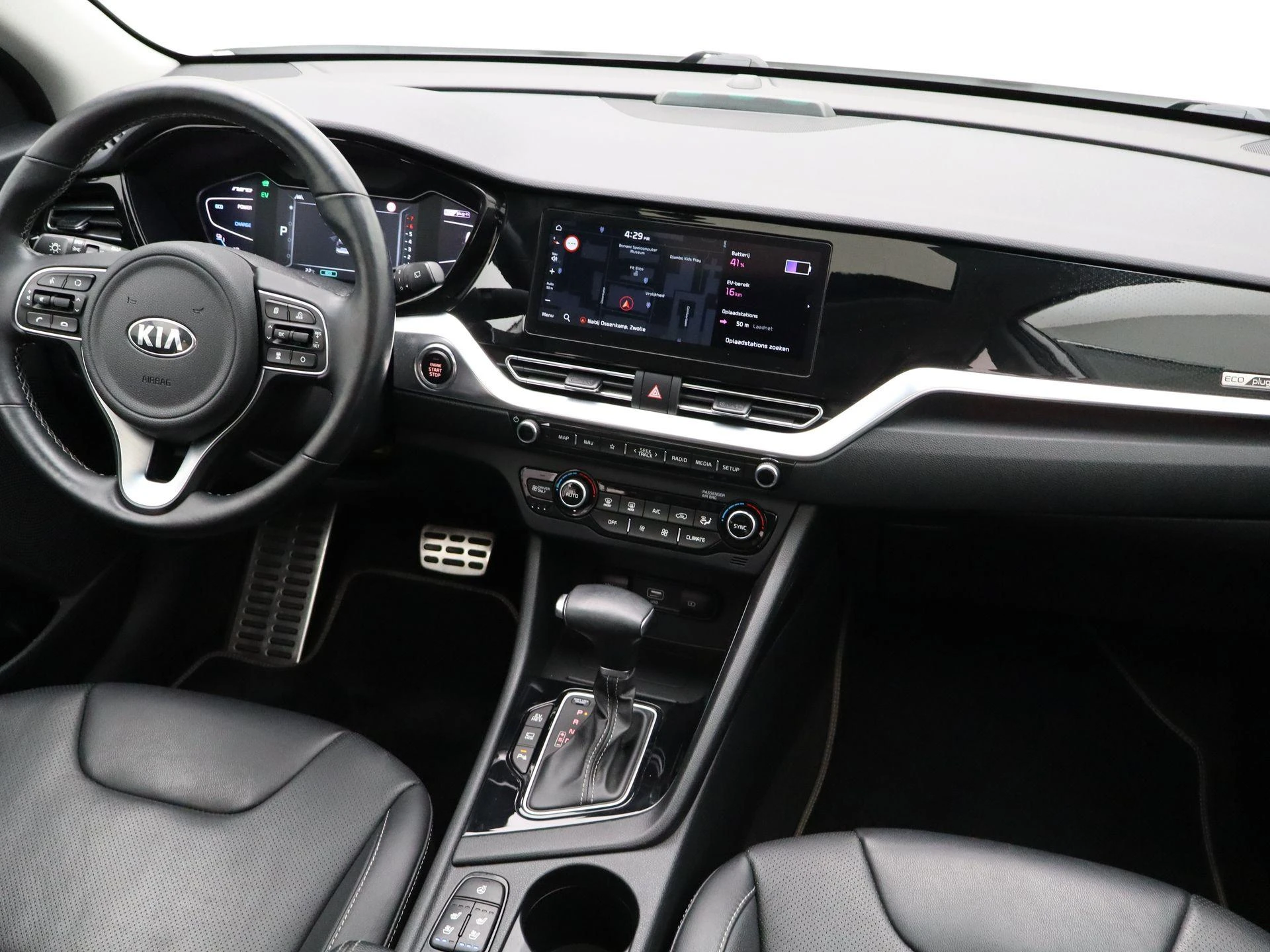Kia-Niro-image-34