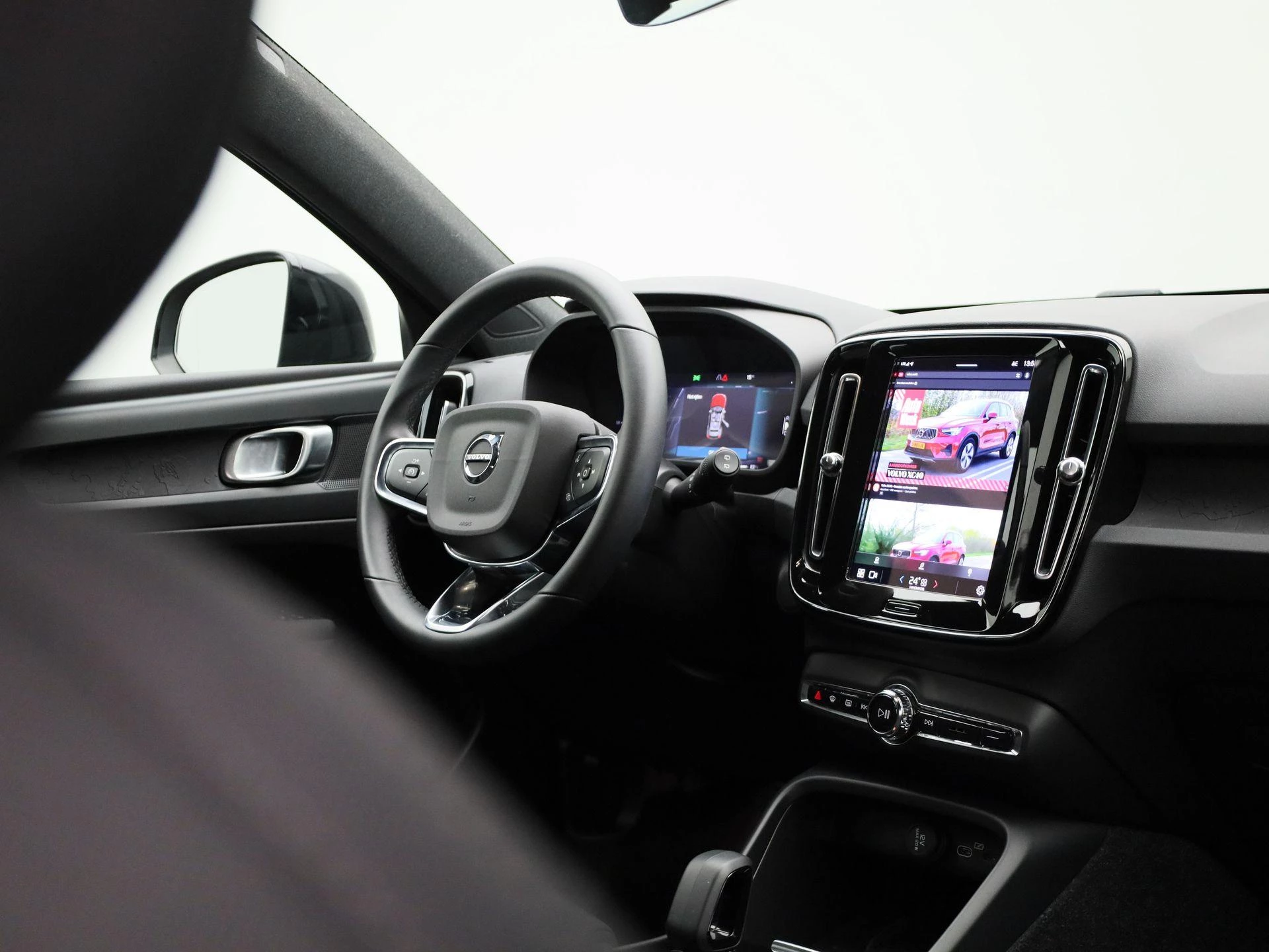 Volvo-XC40-image-35