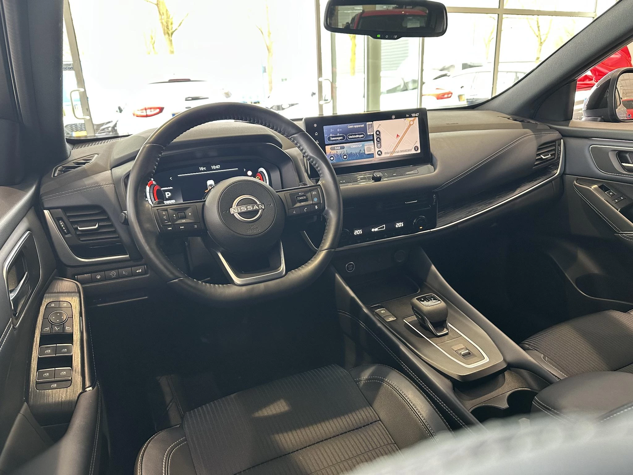 Nissan-QASHQAI-image-10