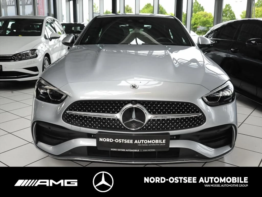 Mercedes-Benz C-Klasse 300 AMG AHK MBUX SHZ LED KEYLESS-GO AMG Line
