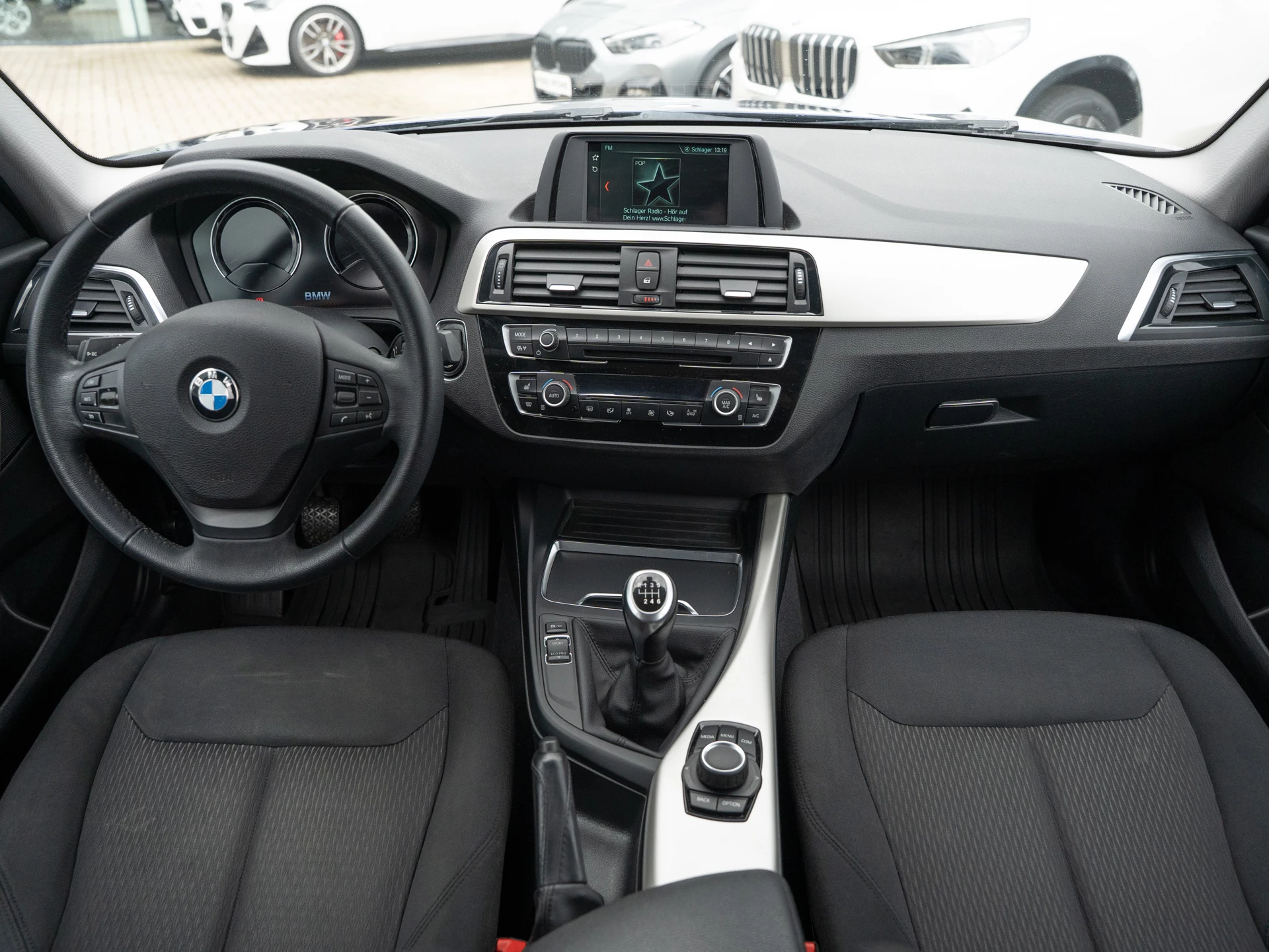 BMW-1er Reihe-image-4