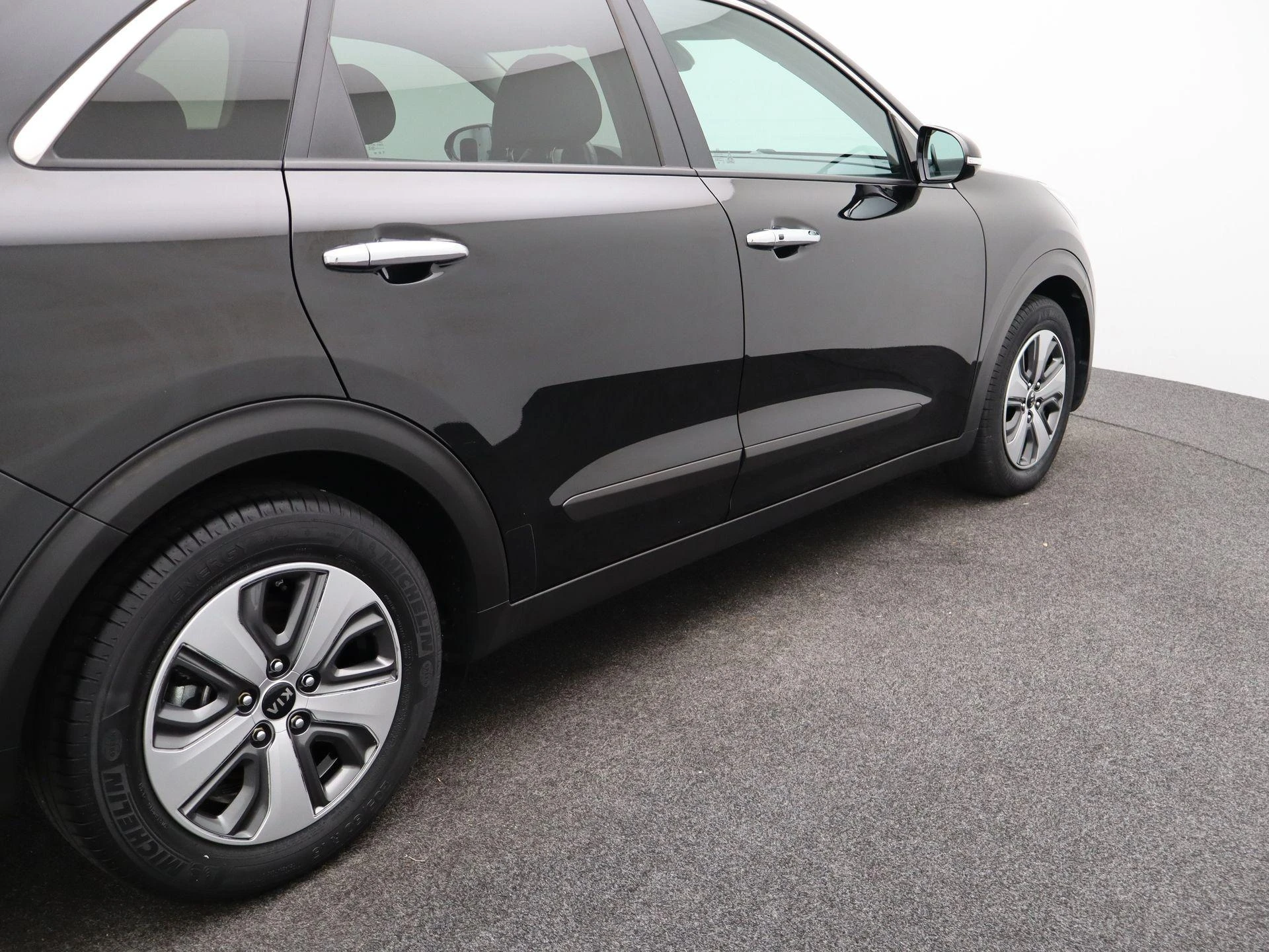 Kia-Niro-image-30
