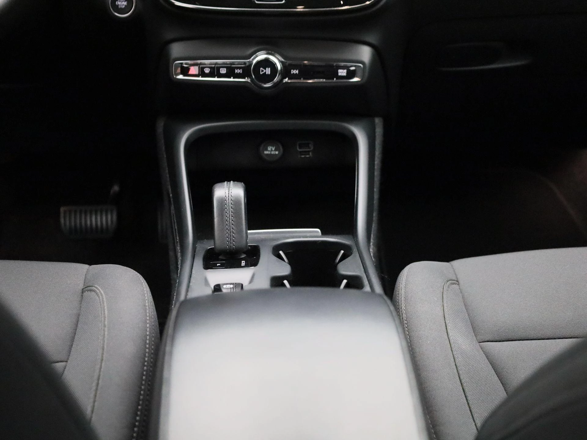 Volvo-XC40-image-10