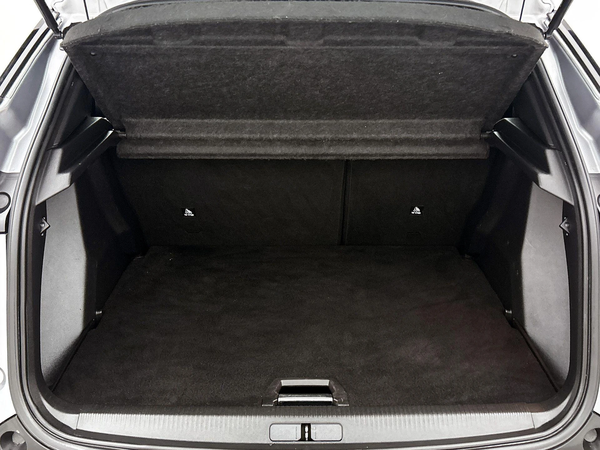 Peugeot-2008-image-23
