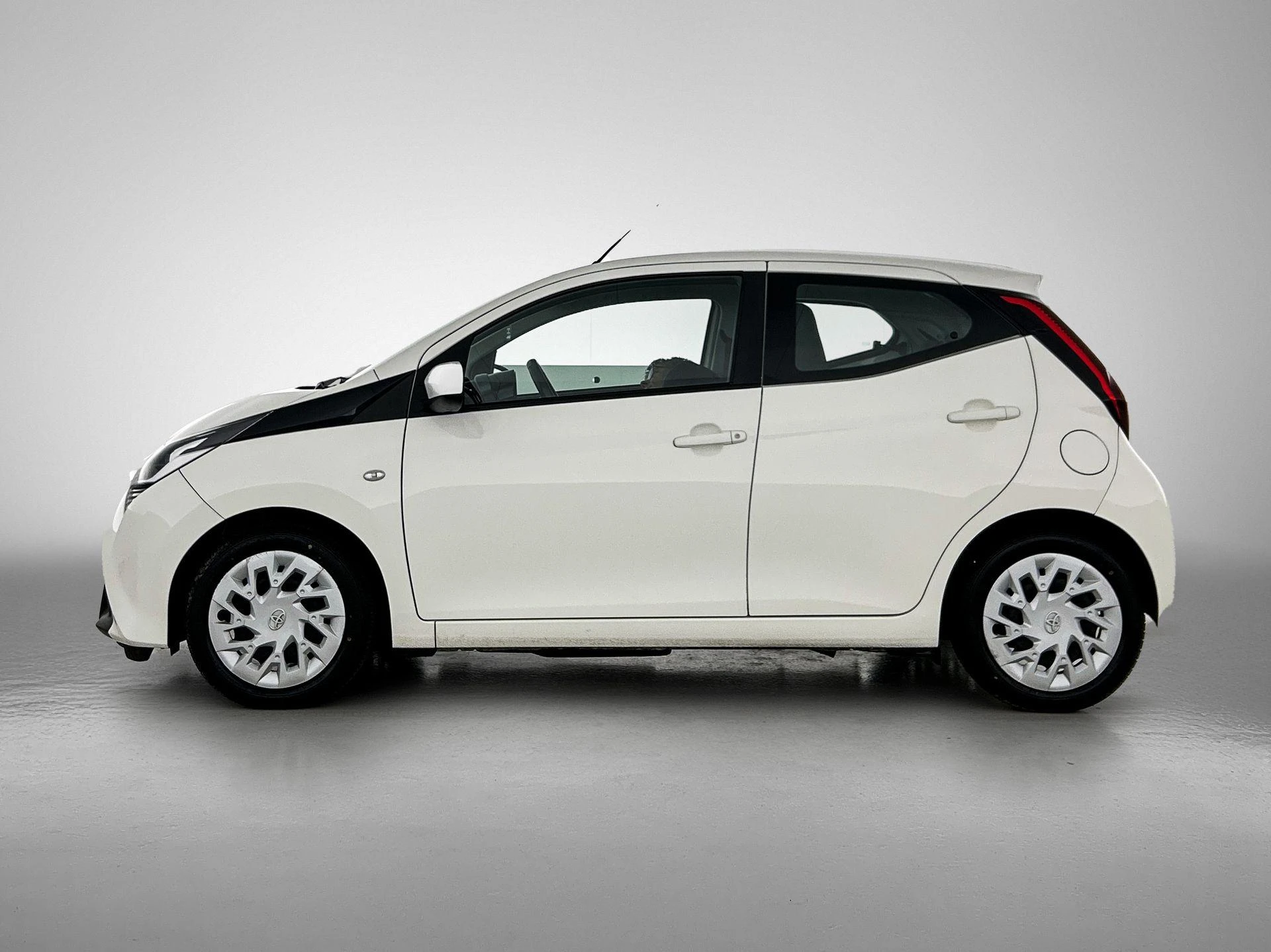 Toyota-Aygo-image-1