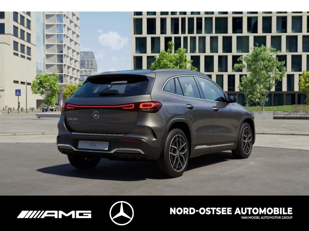 Mercedes-Benz EQA 250 AMG DISTRO MBUX PANO 360° BURMESTER SHZ AMG Line