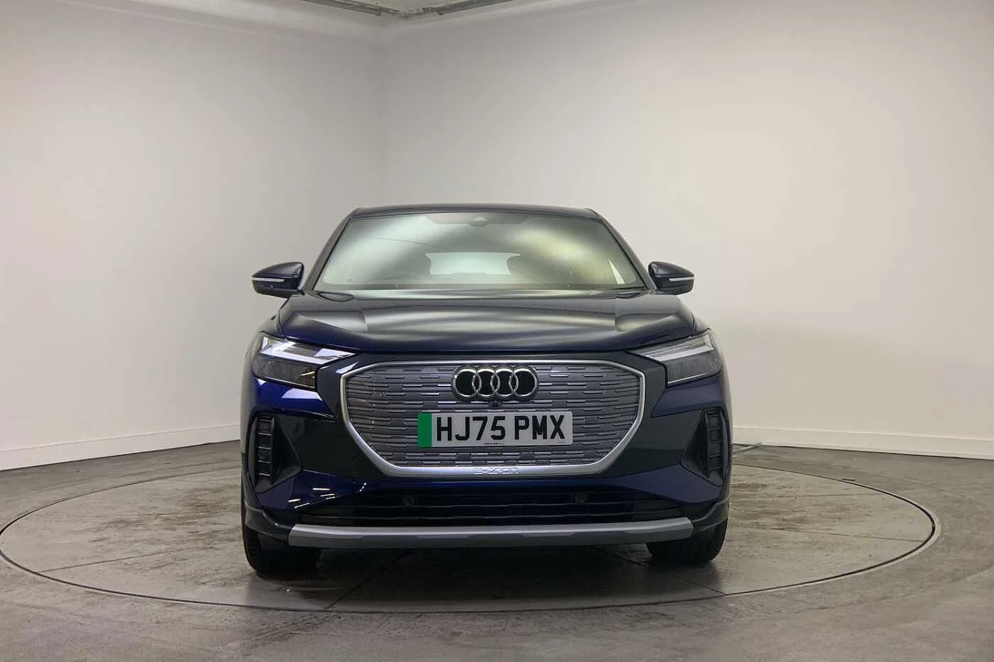 Audi-Q4 Sportback e-tron-image-6